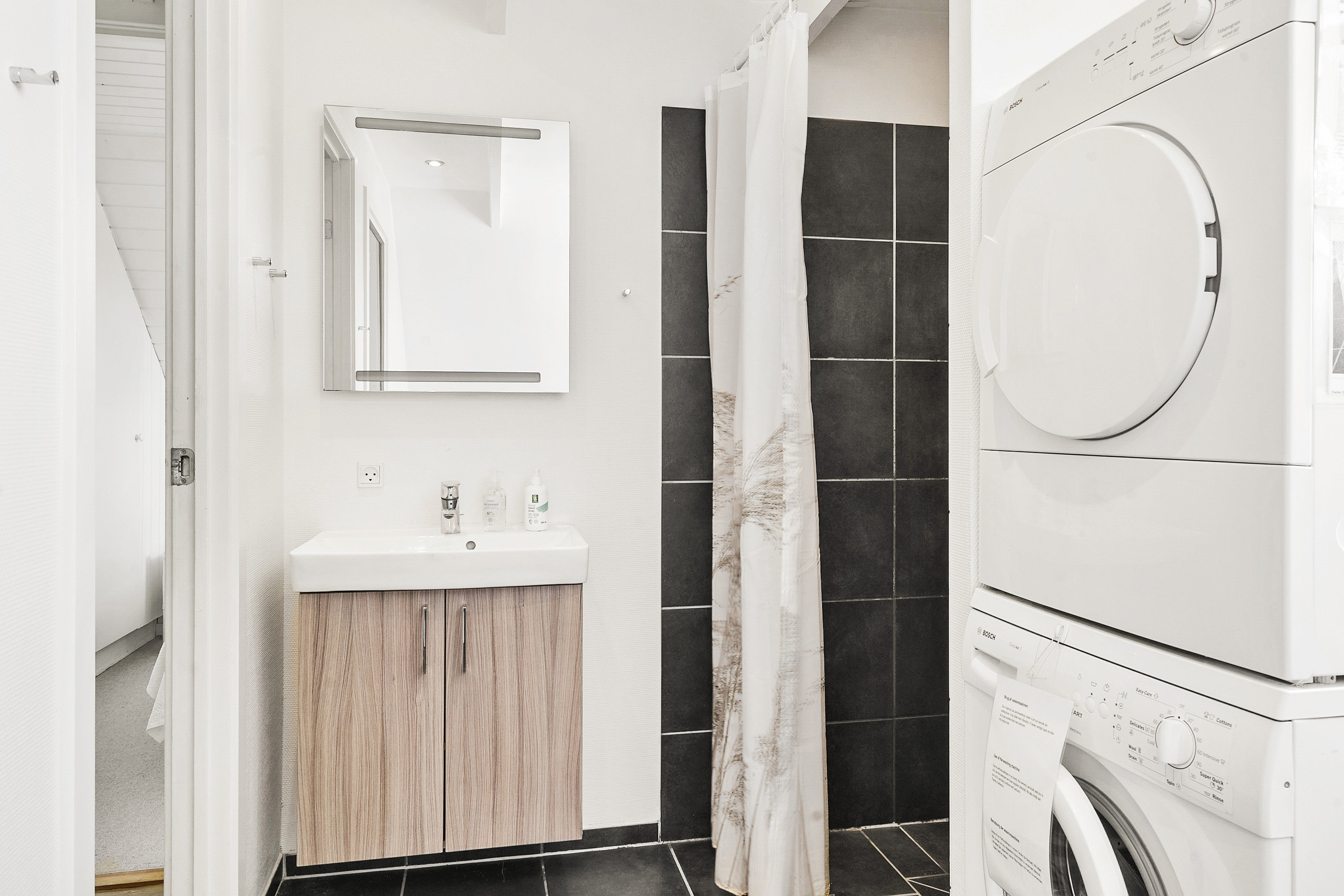 Fremhævet  billede i fuldskærmstilstand. Billede af Fyrrebakken 7, Vedersø, 6990 Ulfborg