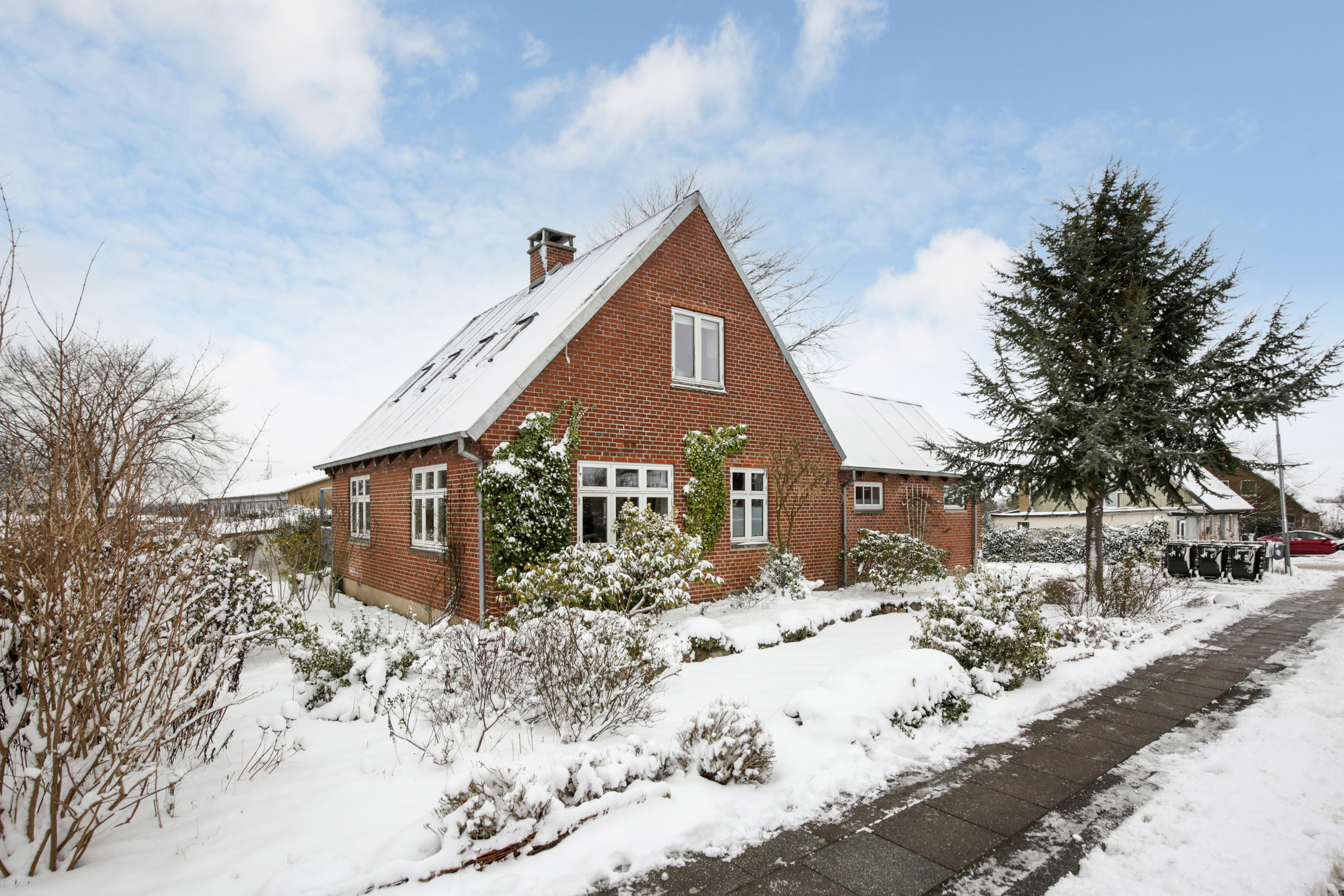 Fremhævet  billede i fuldskærmstilstand. Billede af Vinkelvej 16, 8544 Mørke