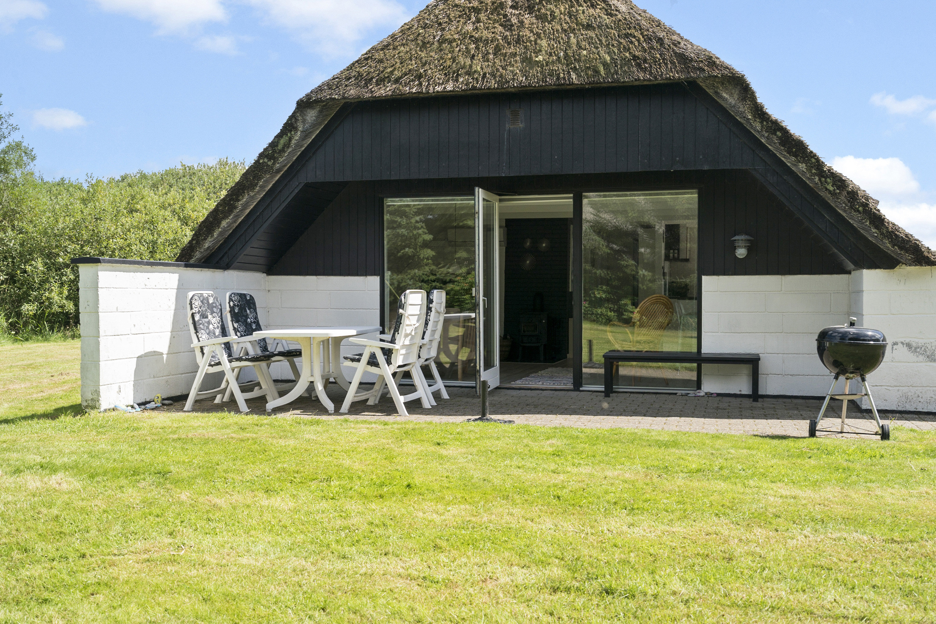 Fremhævet  billede i fuldskærmstilstand. Billede af Fyrrebakken 7, Vedersø, 6990 Ulfborg