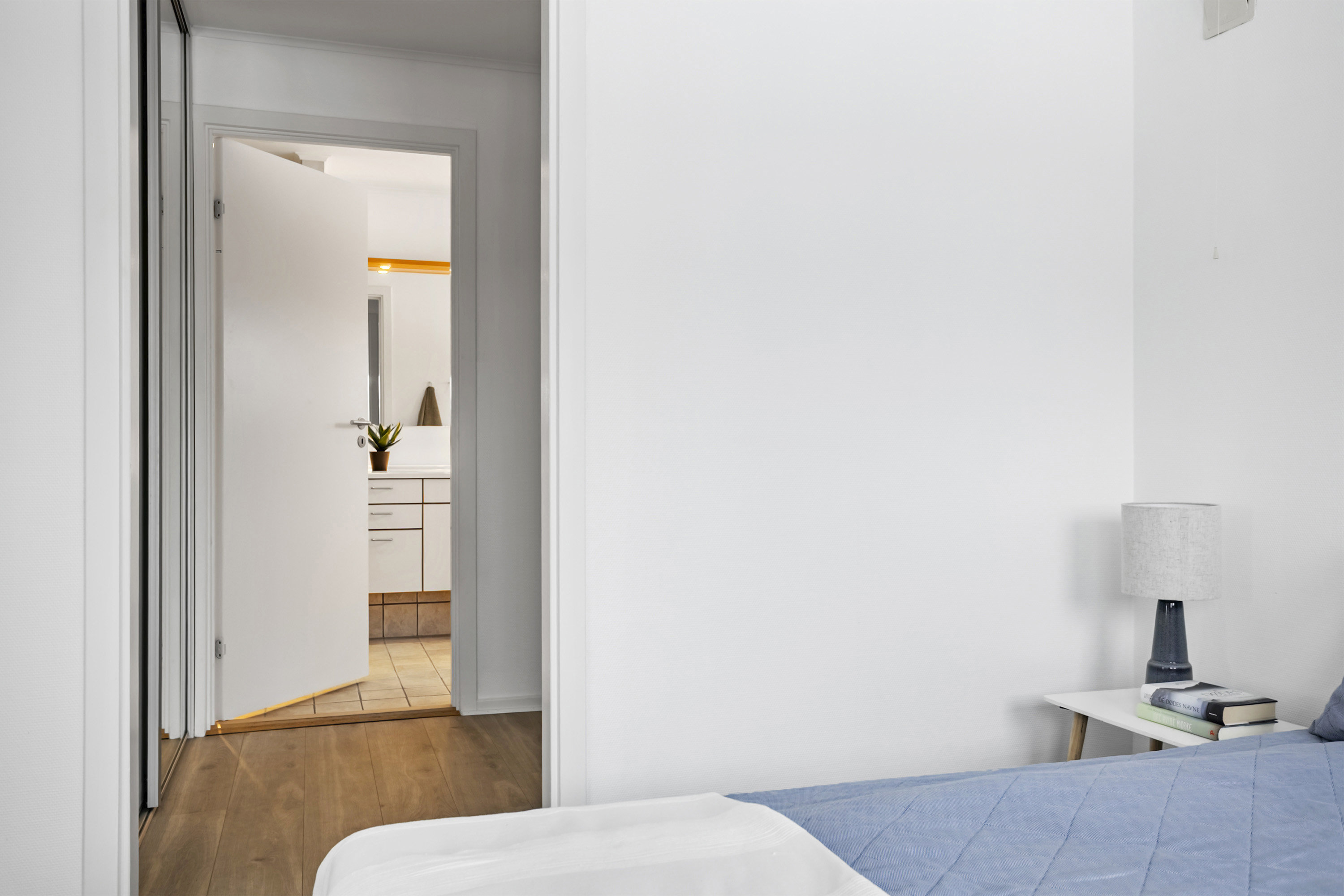 Fremhævet soveværelse billede i fuldskærmstilstand. Billede af Rølkjær 2, 6600 Vejen