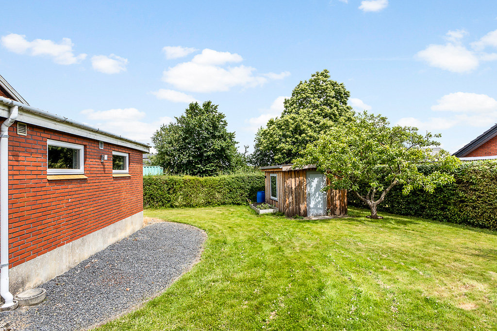 Fremhævet have billede i fuldskærmstilstand. Billede af Nørregaardsvej 1, Vorgod, 6920 Videbæk