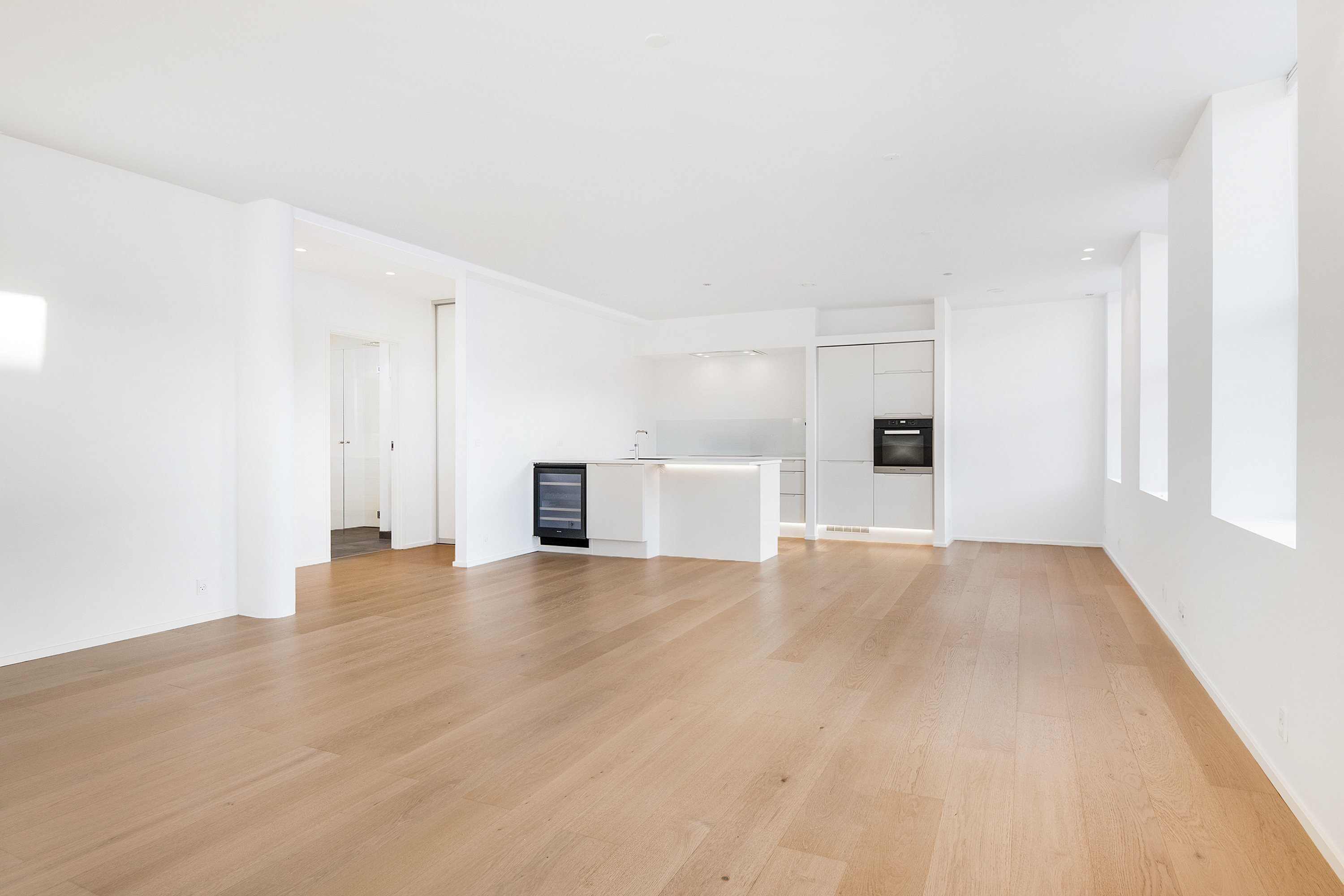 Fremhævet køkken-alrum billede i fuldskærmstilstand. Billede af Nytorv 3, 2. 4., 9000 Aalborg