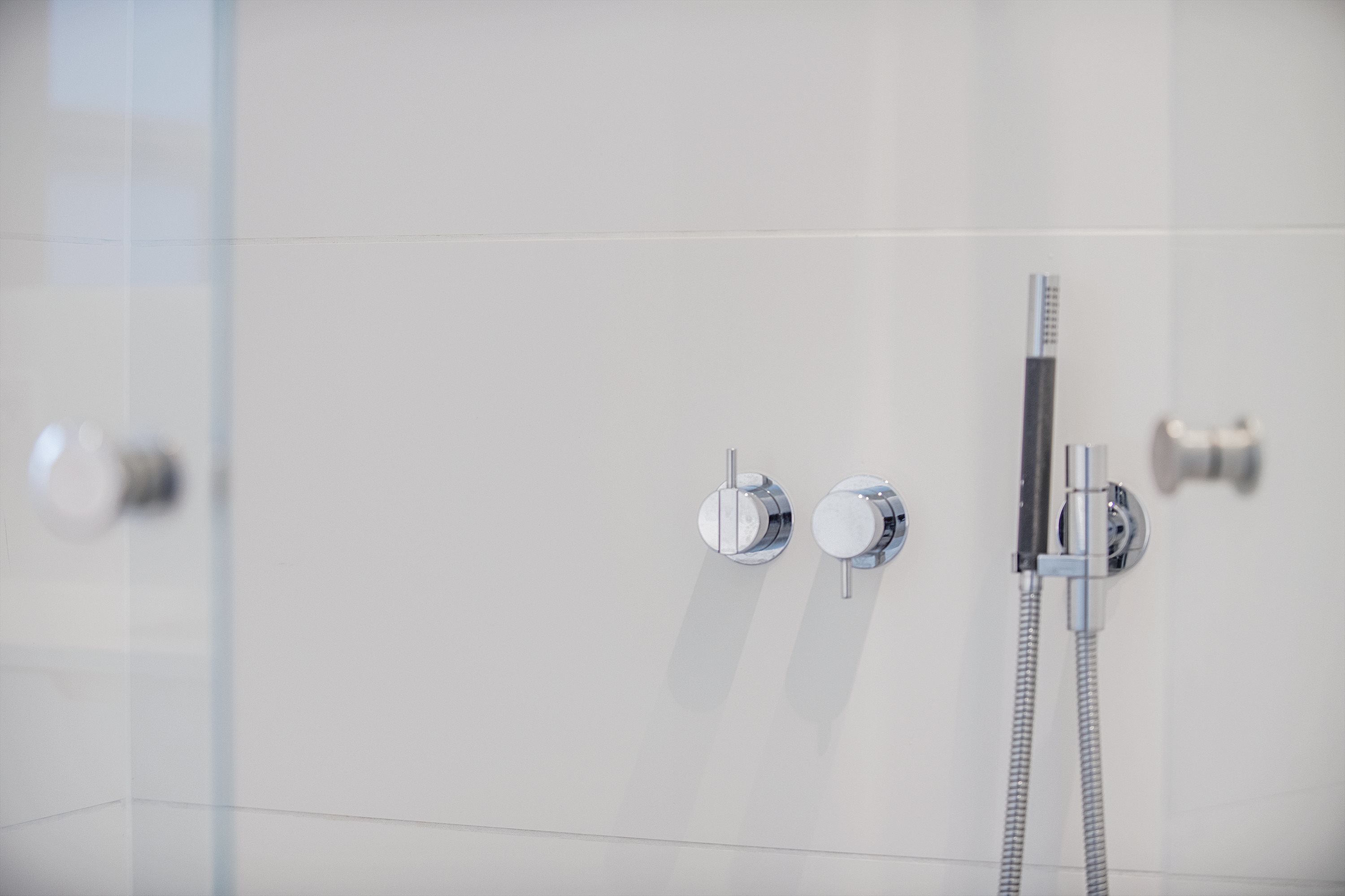 Fremhævet badeværelse billede i fuldskærmstilstand. Billede af Nytorv 3, 2. 4., 9000 Aalborg