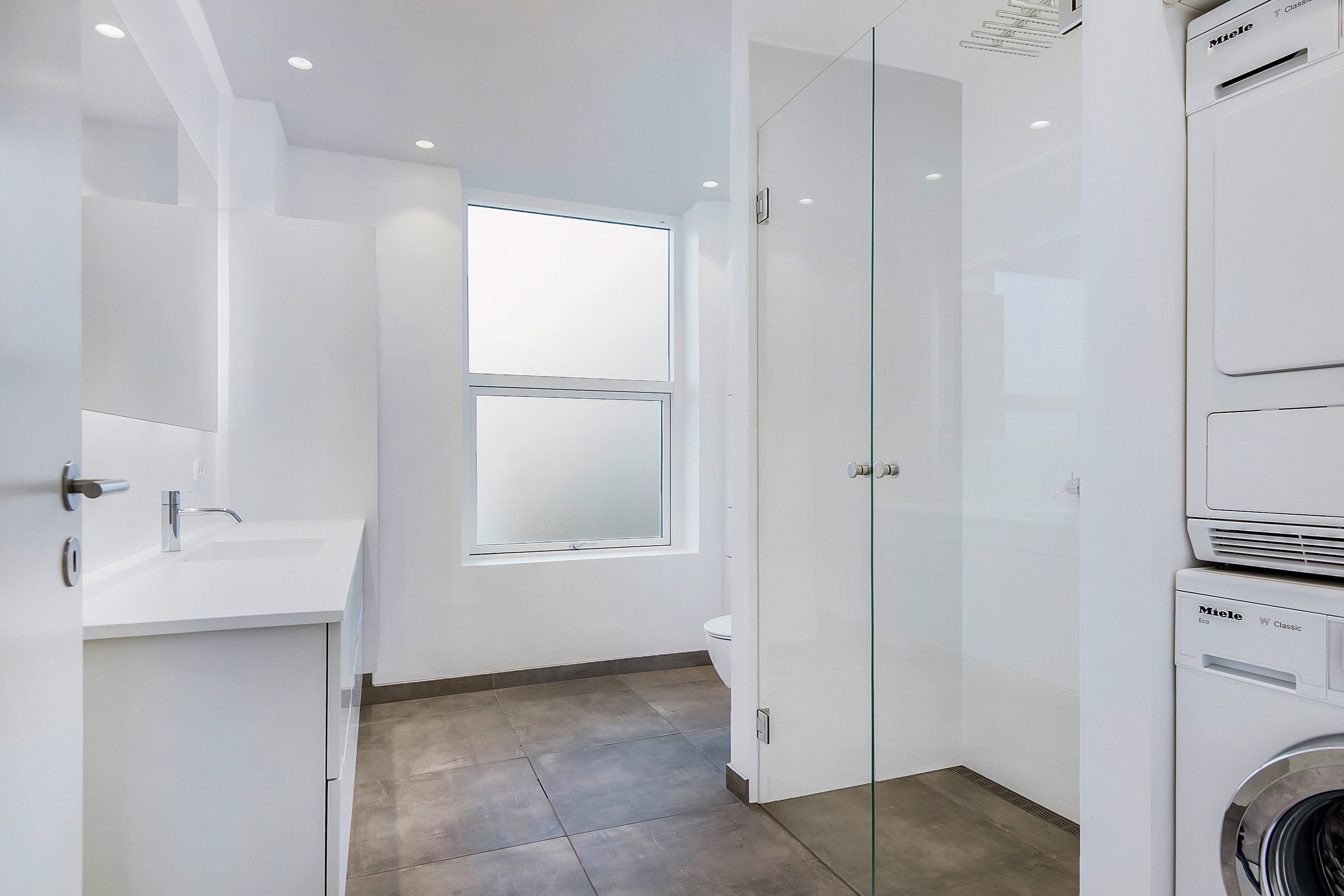 Miniaturebillede 2: badeværelse. Billede af Nytorv 3, 2. 4., 9000 Aalborg