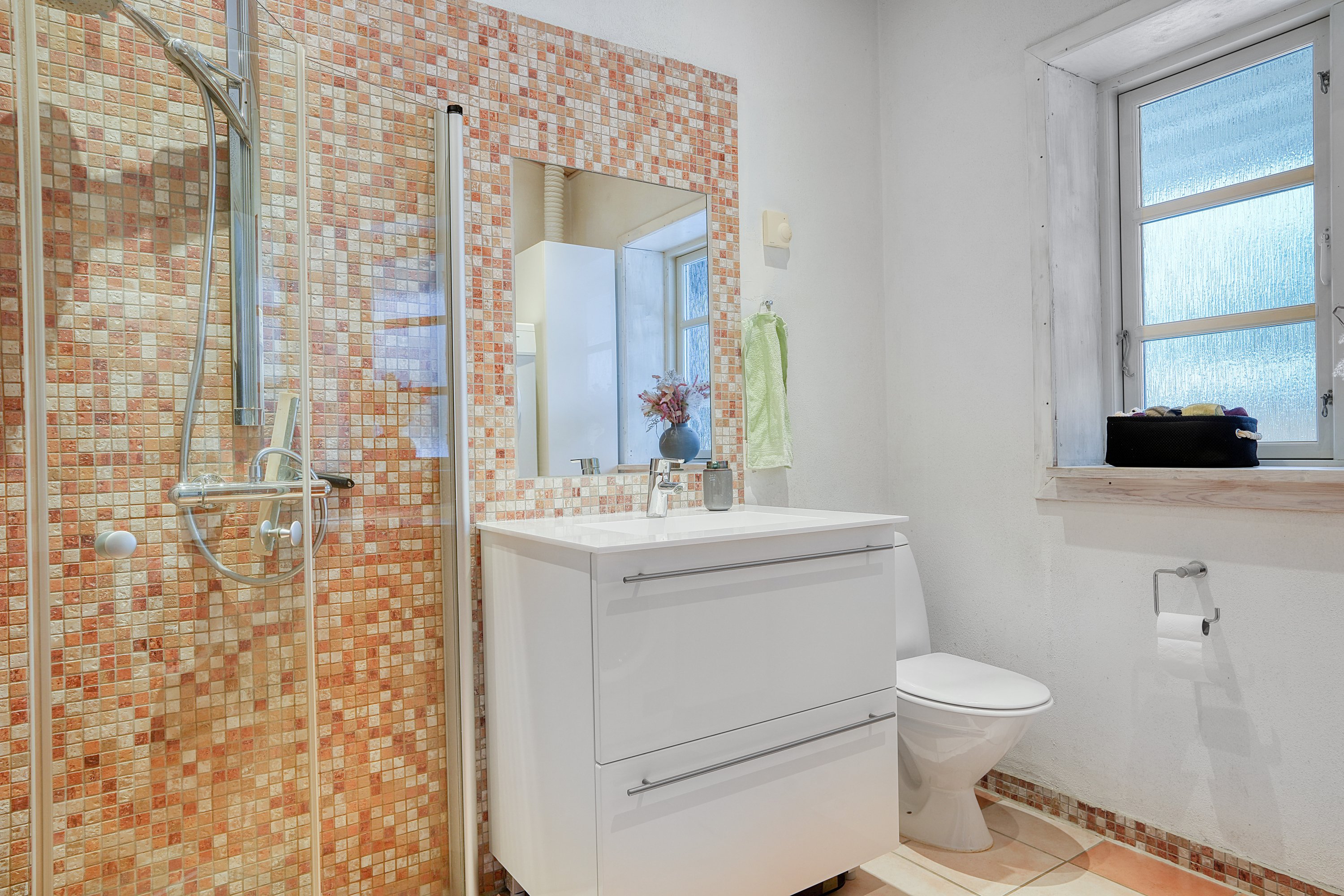 Fremhævet køkken billede i fuldskærmstilstand. Billede af Rørsangervej 2, Nyrup, 4500 Nykøbing Sj