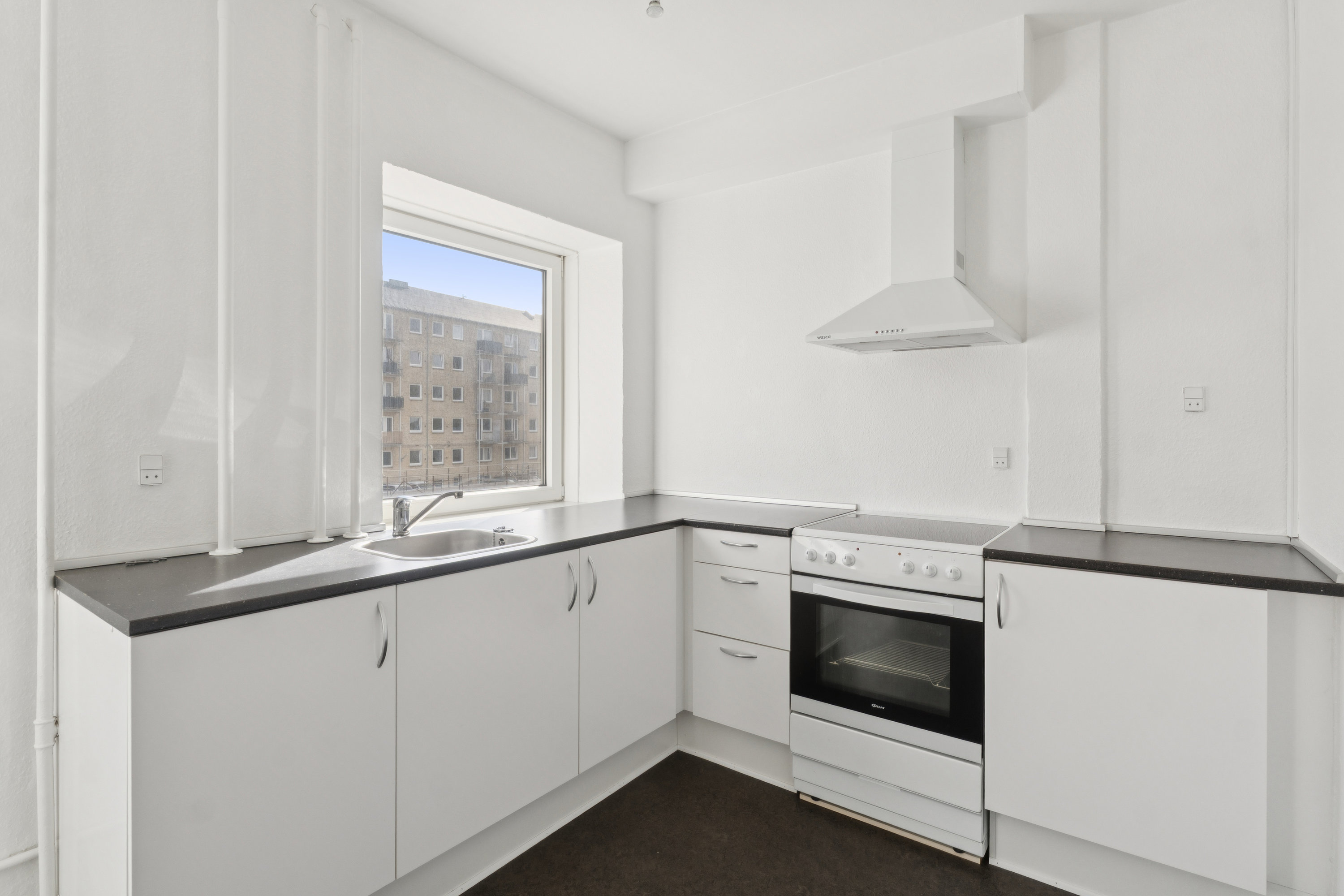 Miniaturebillede 1: køkken. Billede af Samsøgade 19, 1. tv., 9000 Aalborg