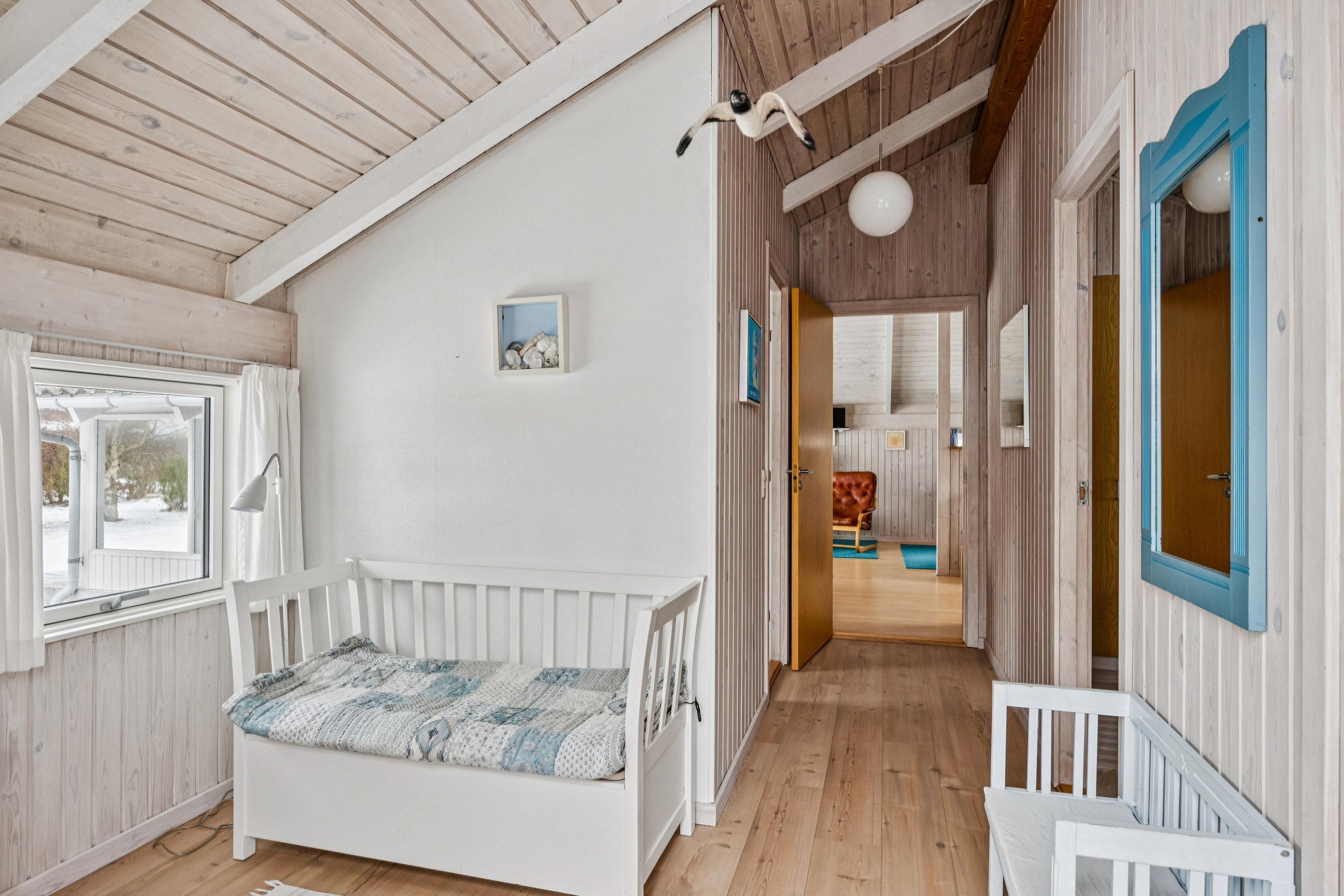 Fremhævet værelse billede i fuldskærmstilstand. Billede af Skråningen 26, Begtrup Vig, 8420 Knebel