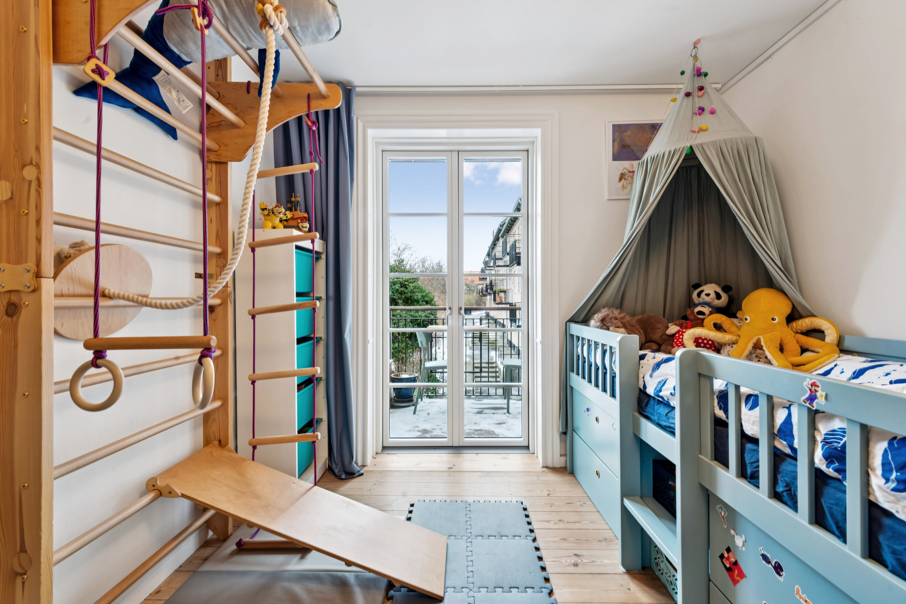 Fremhævet værelse billede i fuldskærmstilstand. Billede af Bellahøjvej 144, 1. th., 2720 Vanløse