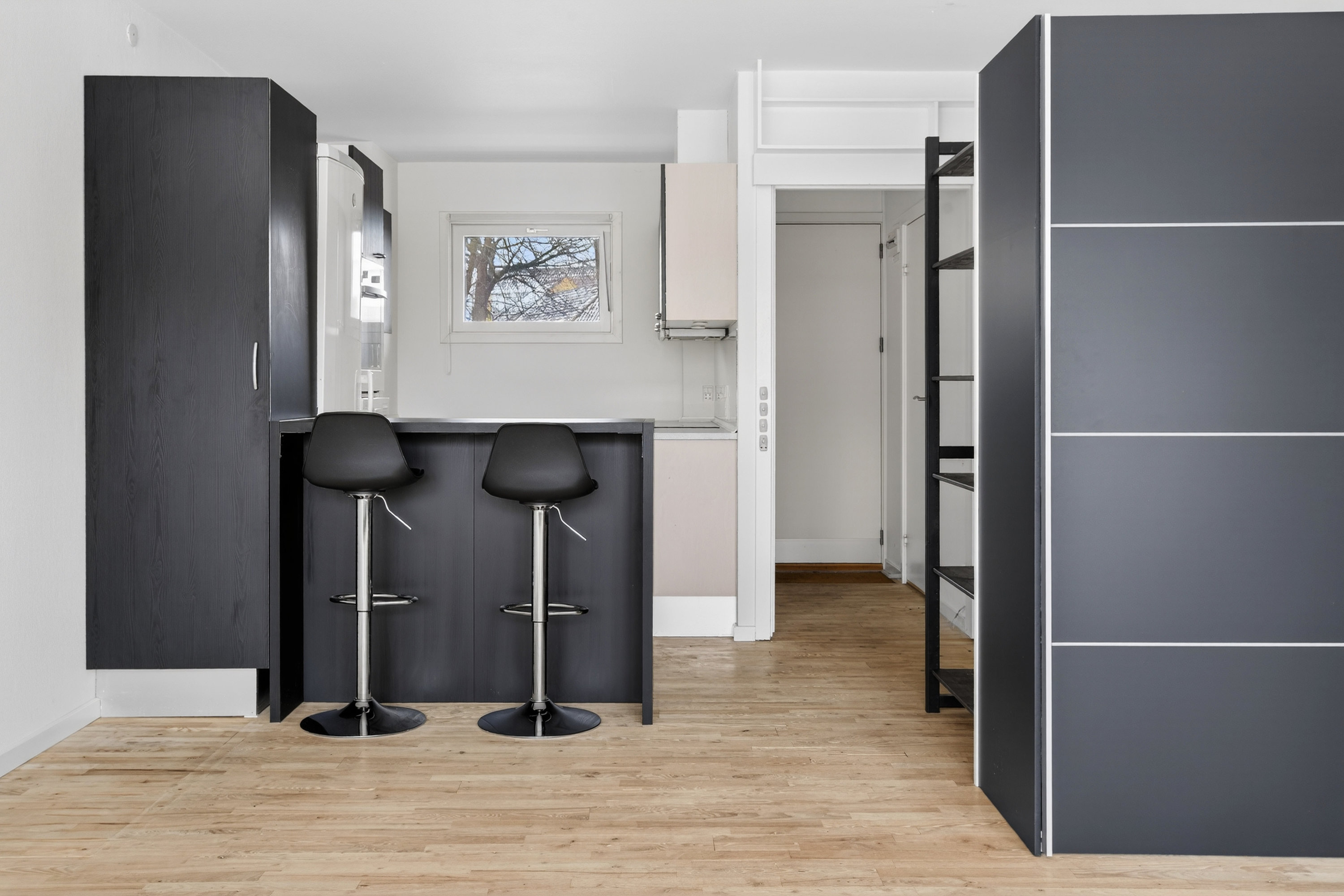 Fremhævet køkken billede i fuldskærmstilstand. Billede af Højagerparken 5, st.., 2750 Ballerup