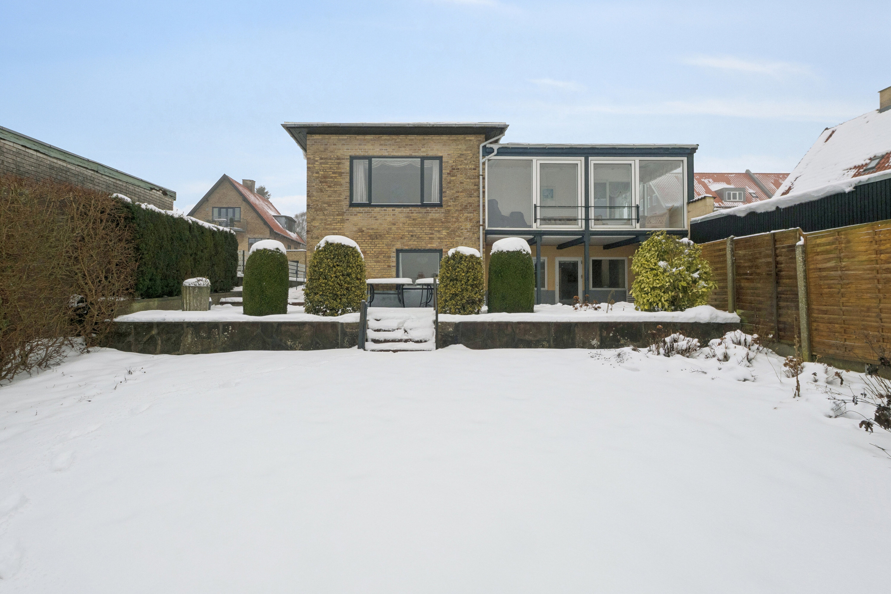 Miniaturebillede 1: set fra haven. Billede af Malthe Bruuns Vej 8, 7700 Thisted