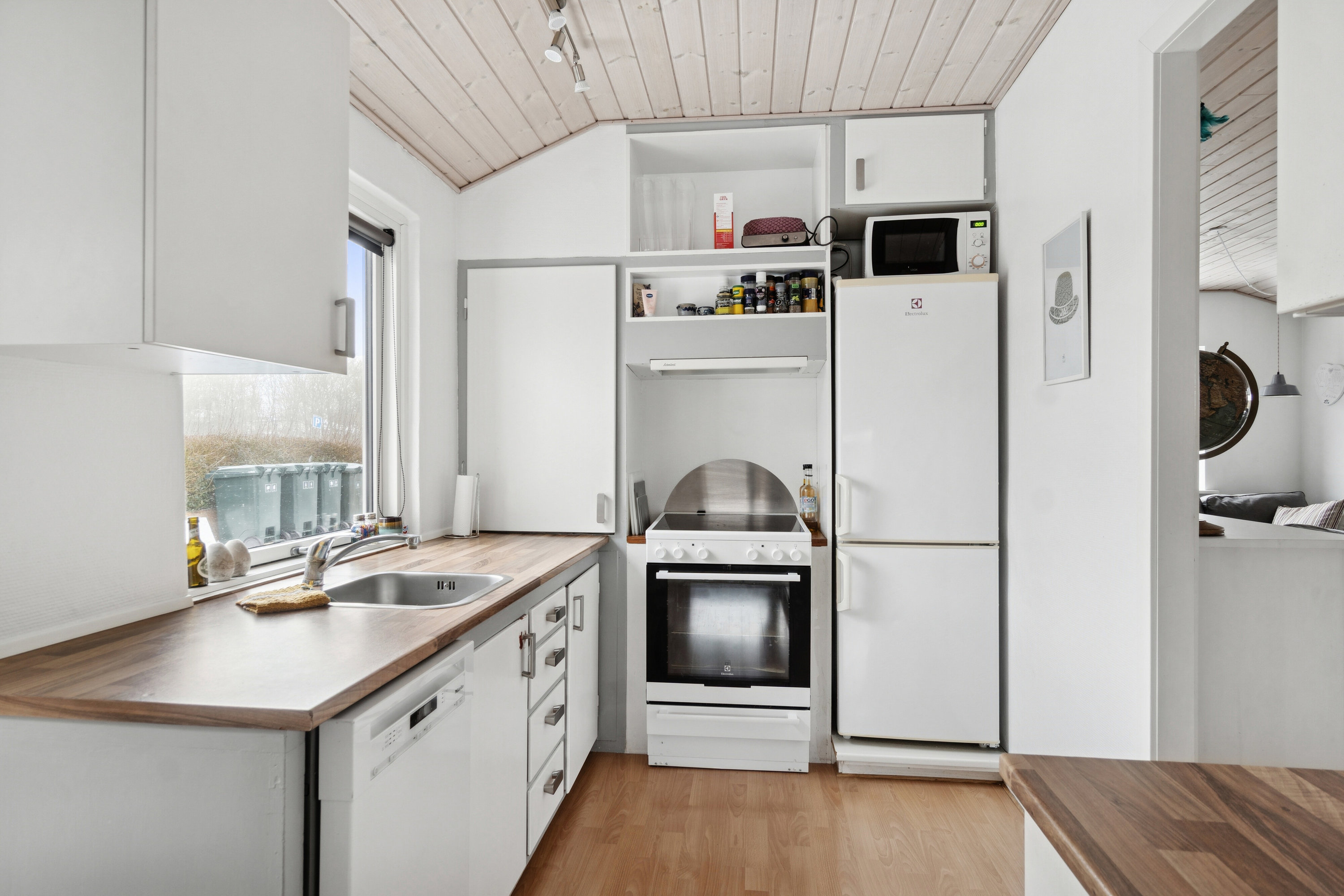 Fremhævet køkken billede i fuldskærmstilstand. Billede af Lindevej 15, 4560 Vig