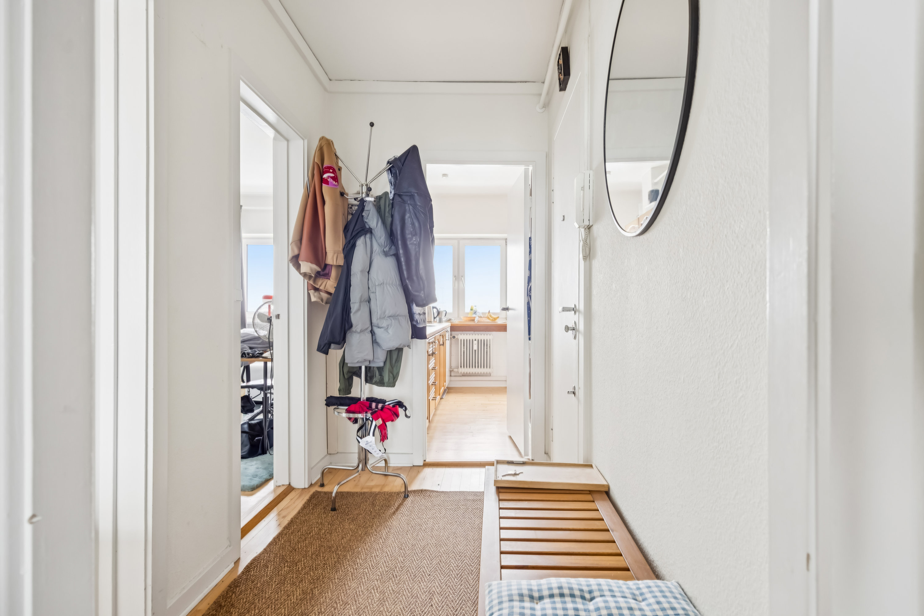 Fremhævet entré billede i fuldskærmstilstand. Billede af Rådmand Steins Alle 27, 5. th., 2000 Frederiksberg