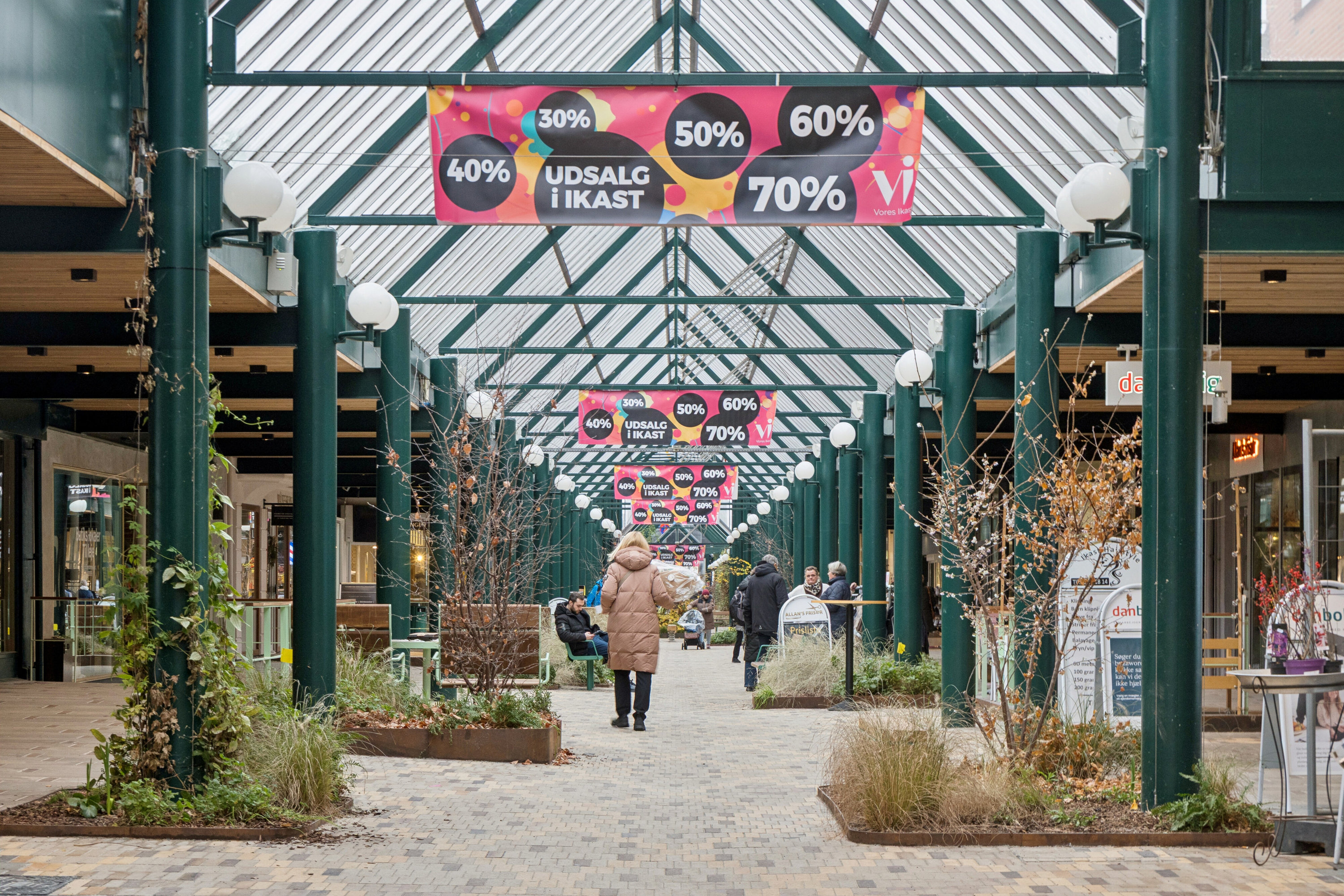 Fremhævet udendørs billede i fuldskærmstilstand. Billede af Strøget 33, 1. c., 7430 Ikast