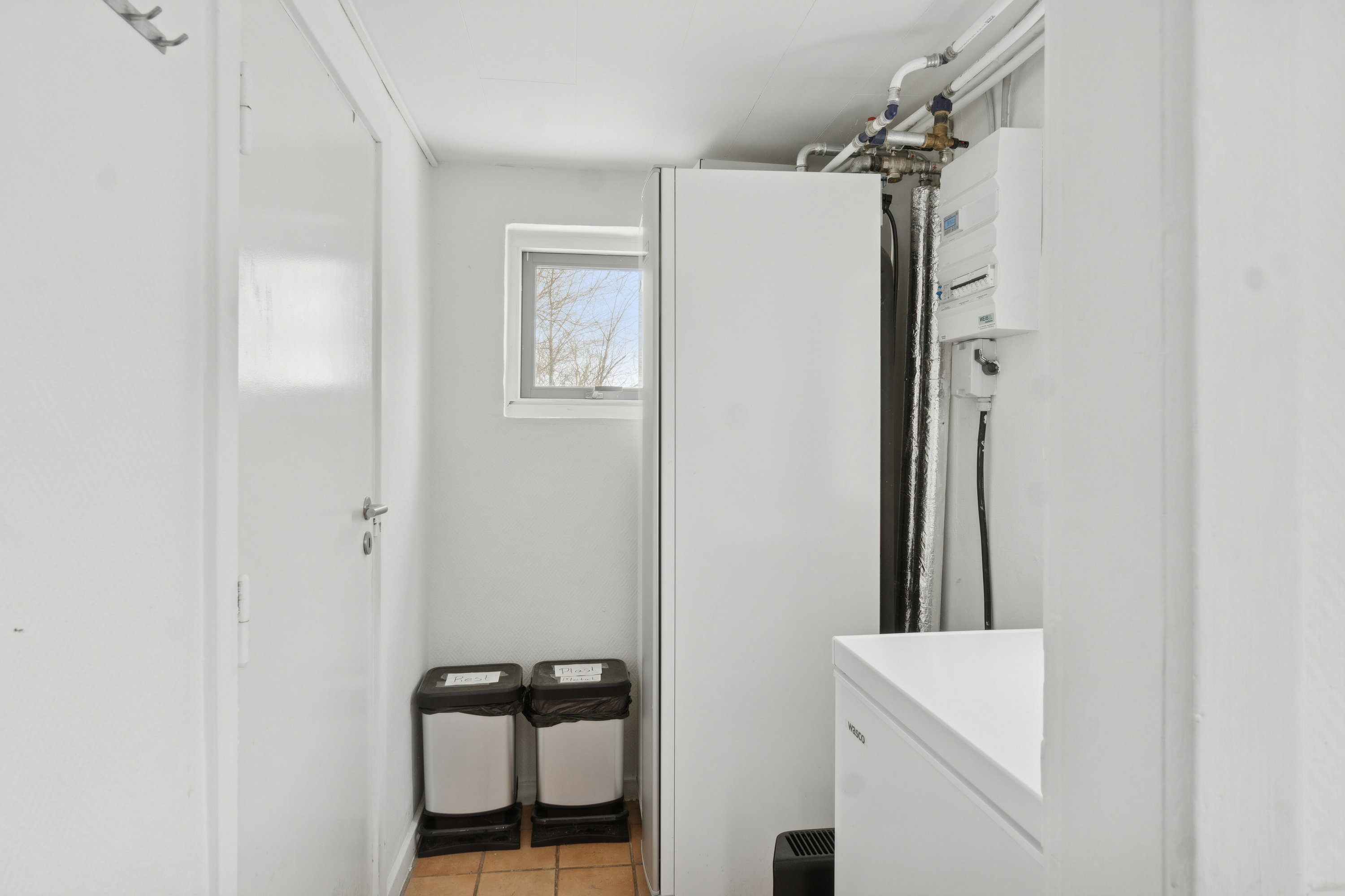 Fremhævet indendørs billede i fuldskærmstilstand. Billede af Kallerupvej 133, 4400 Kalundborg