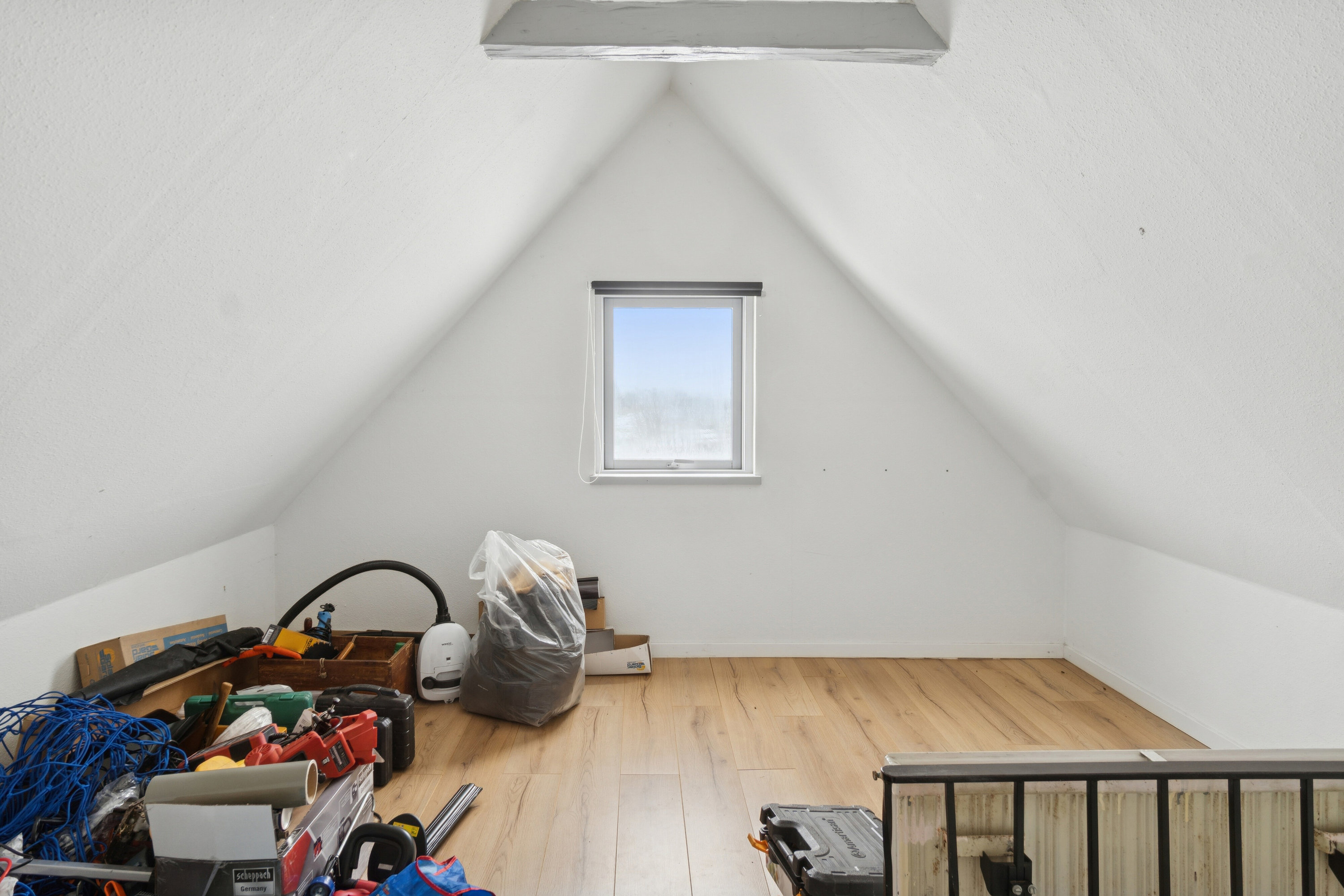 Fremhævet værelse billede i fuldskærmstilstand. Billede af Kallerupvej 133, 4400 Kalundborg