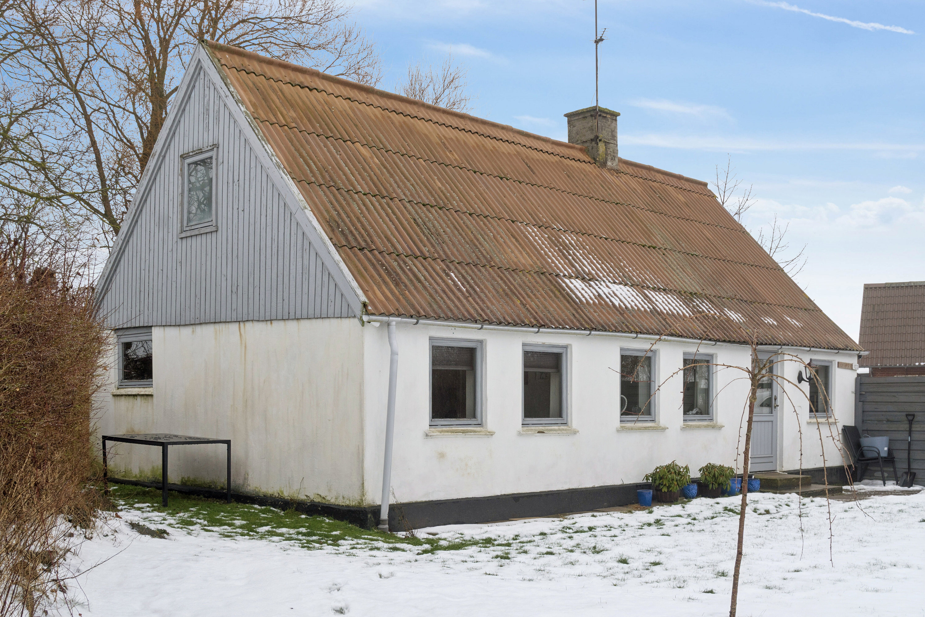 Villa: Set fra vejen på Kallerupvej 133, 4400 Kalundborg