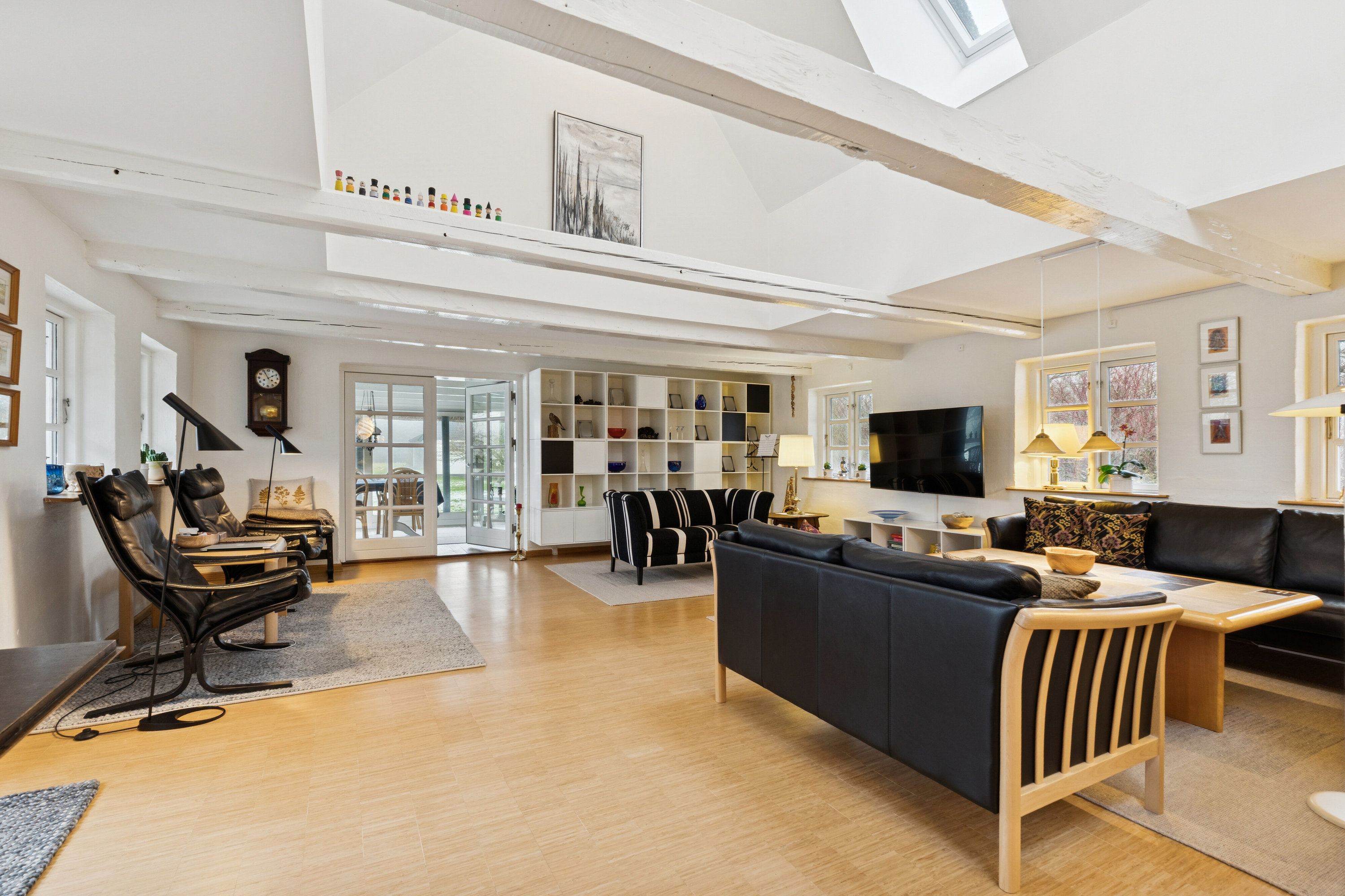 Fremhævet stue billede i fuldskærmstilstand. Billede af Malmose 11, Kissendrup, 5540 Ullerslev