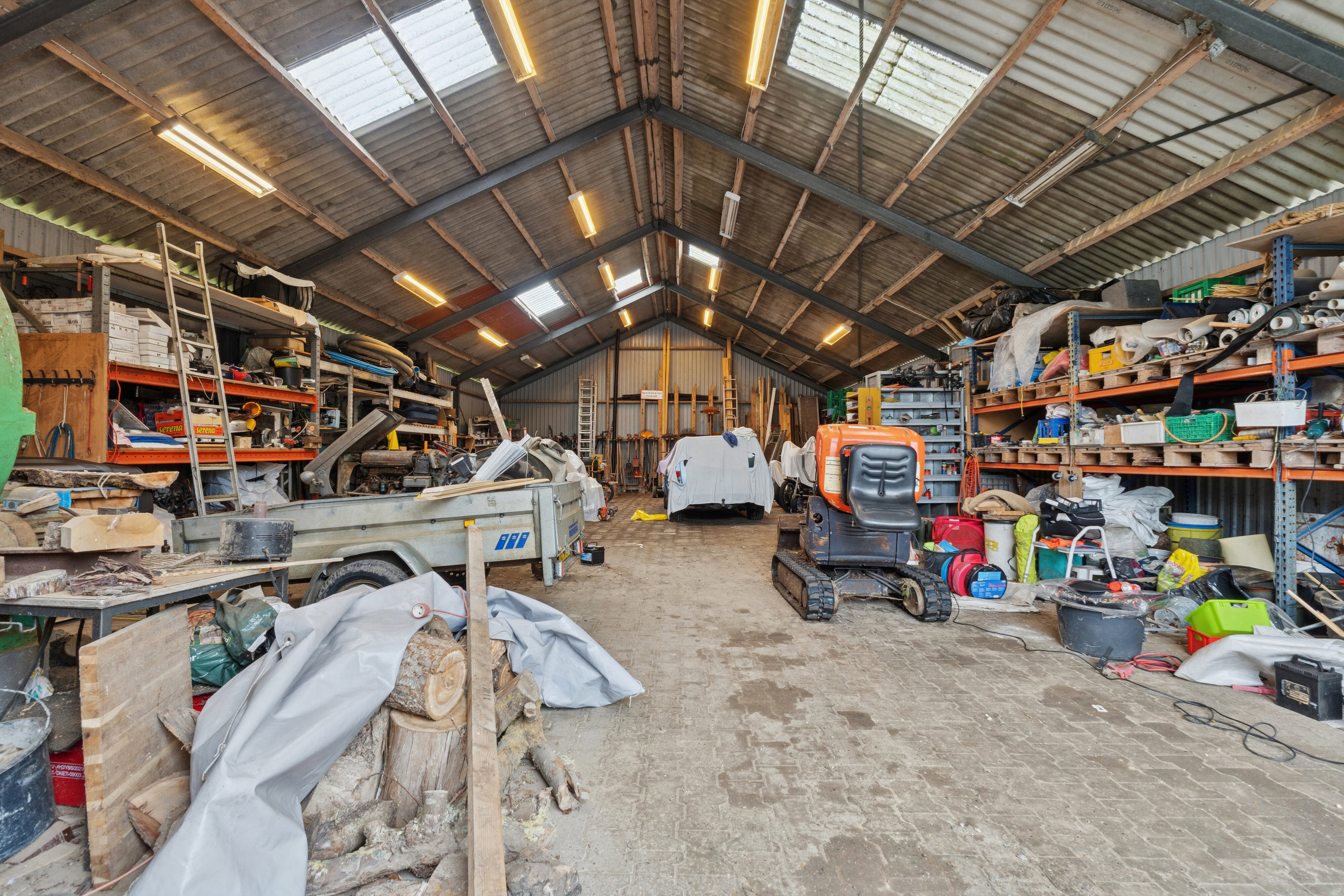 Fremhævet lagerhal billede i fuldskærmstilstand. Billede af Malmose 11, Kissendrup, 5540 Ullerslev