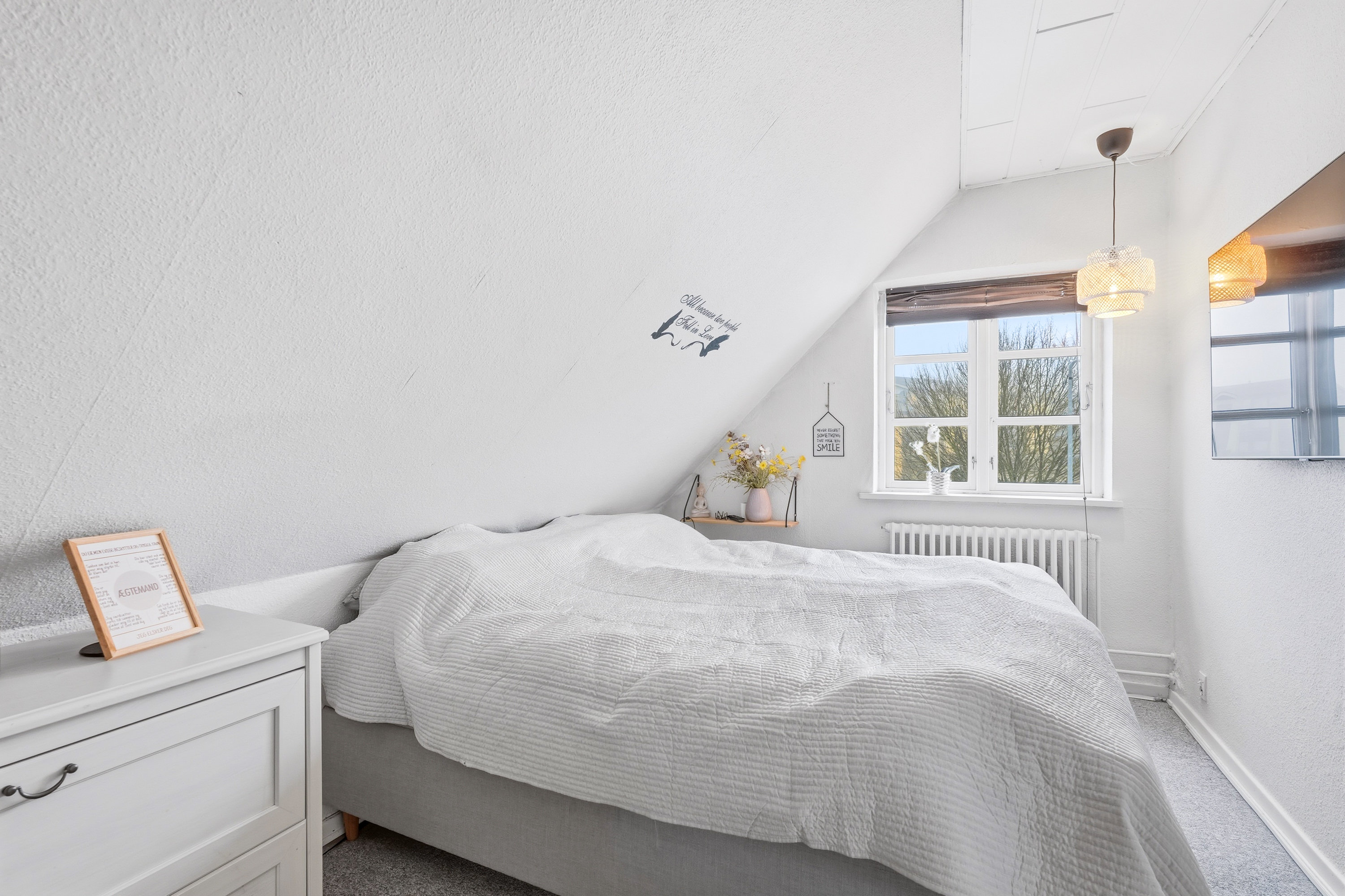 Fremhævet soveværelse billede i fuldskærmstilstand. Billede af Njalsvej 7, Højstrup, 5210 Odense NV