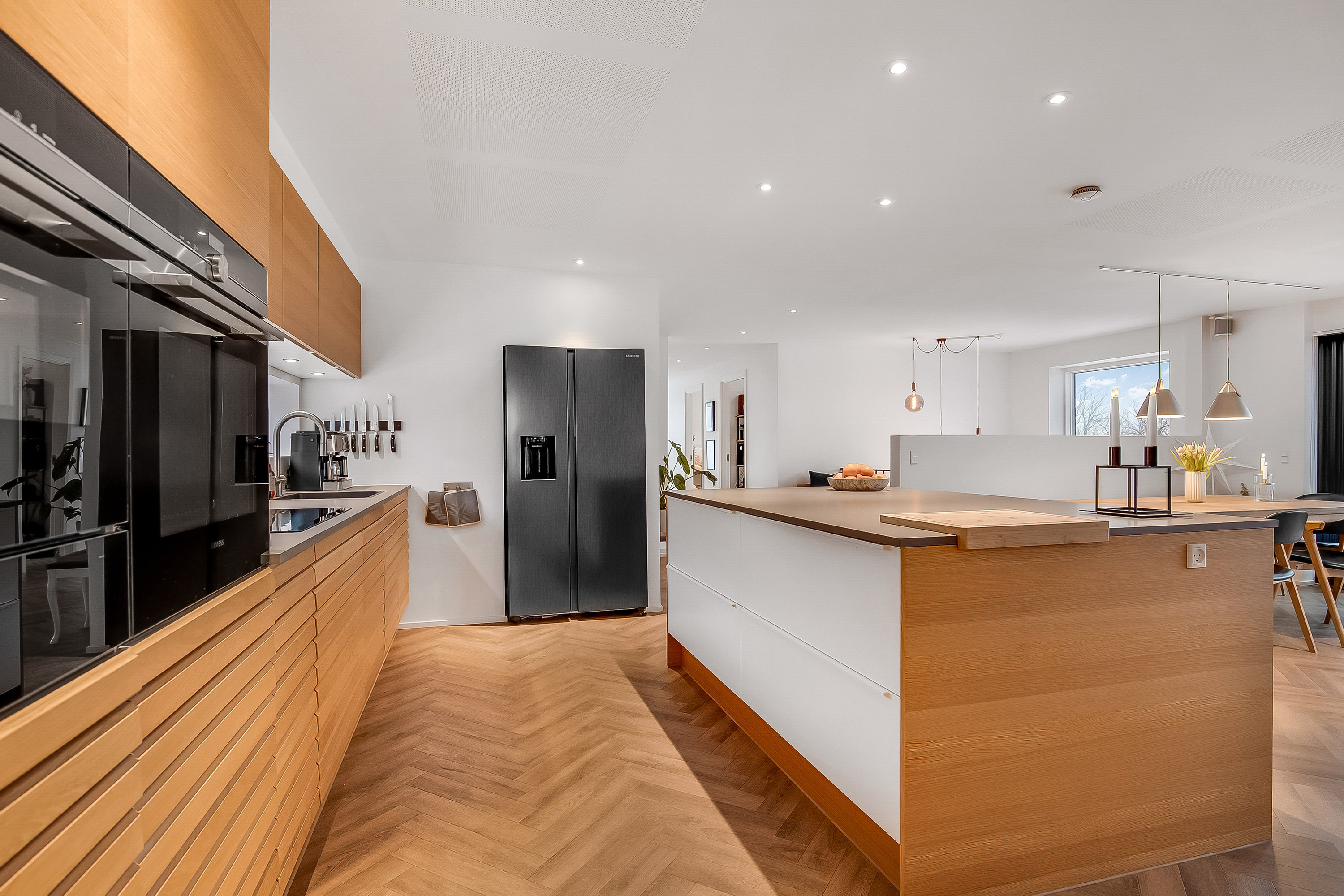 Fremhævet køkken billede i fuldskærmstilstand. Billede af Heliosvej 17, Uhrhøj, 7100 Vejle