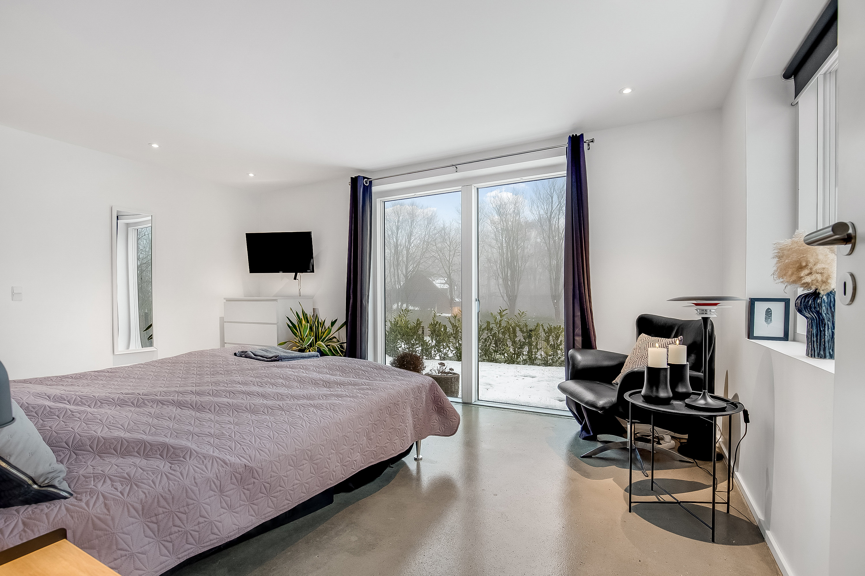 Fremhævet soveværelse billede i fuldskærmstilstand. Billede af Heliosvej 17, Uhrhøj, 7100 Vejle