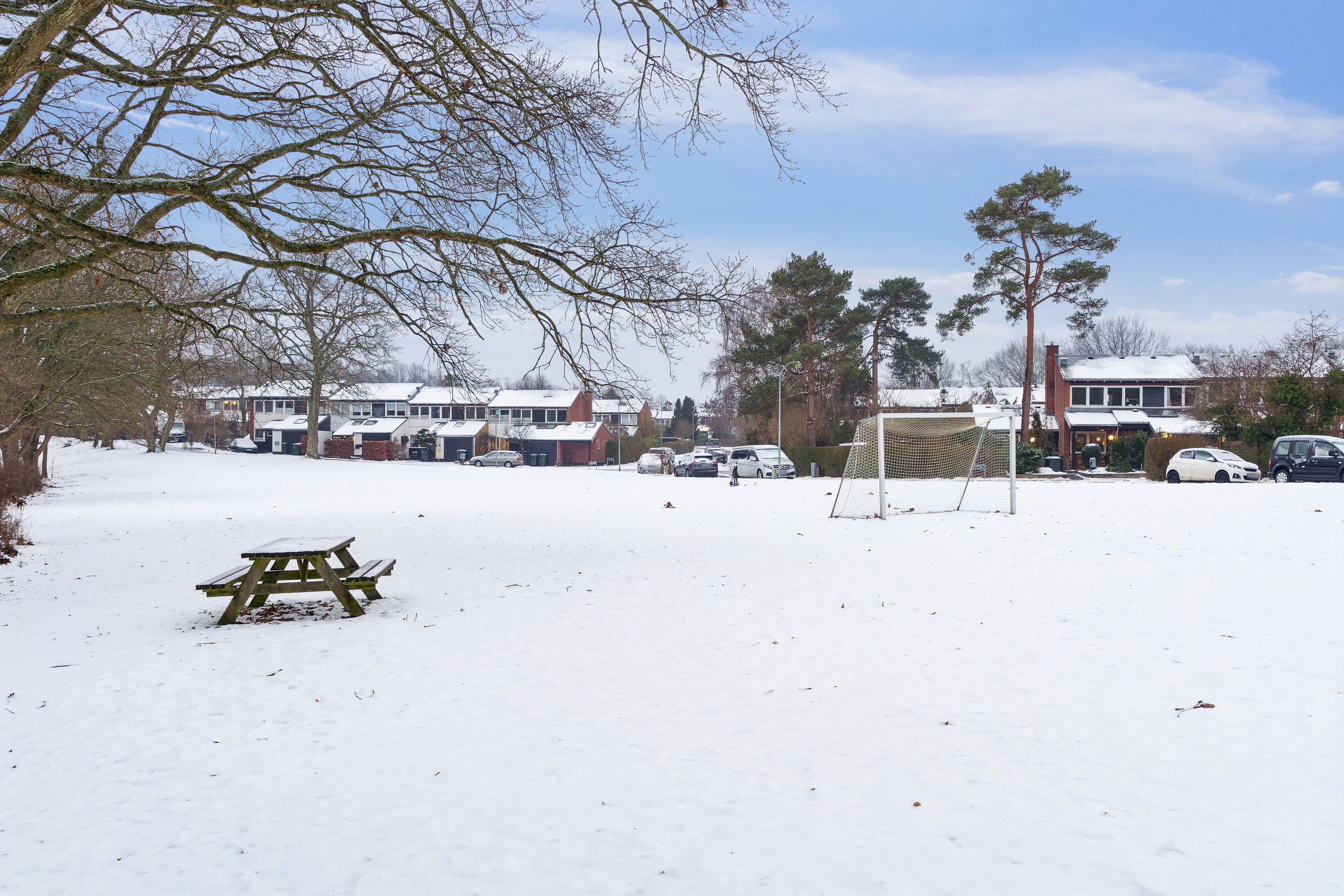 Fremhævet udendørs billede i fuldskærmstilstand. Billede af Åbrinken 159, 2830 Virum