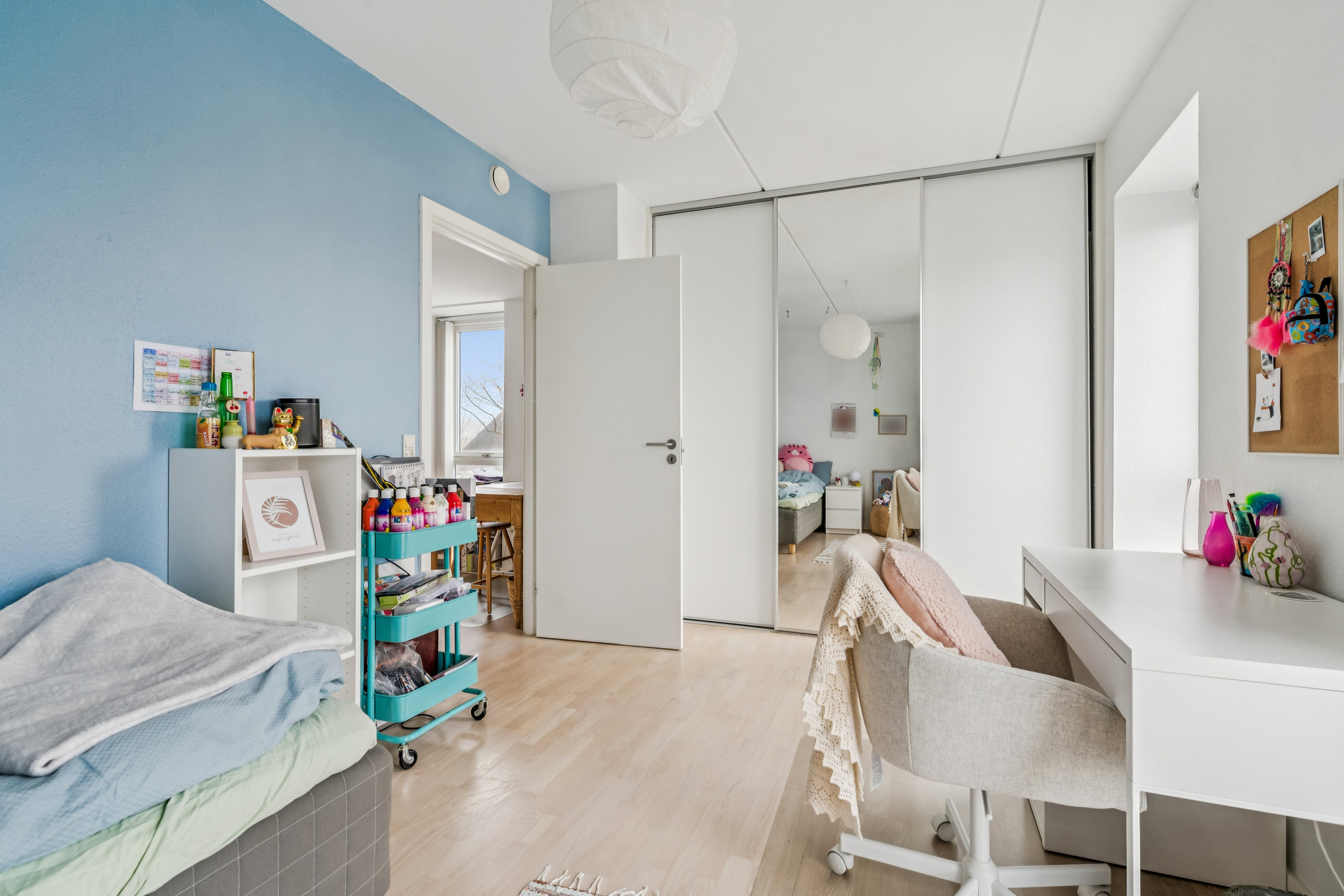 Fremhævet værelse billede i fuldskærmstilstand. Billede af Egå Engvej 57, 8250 Egå