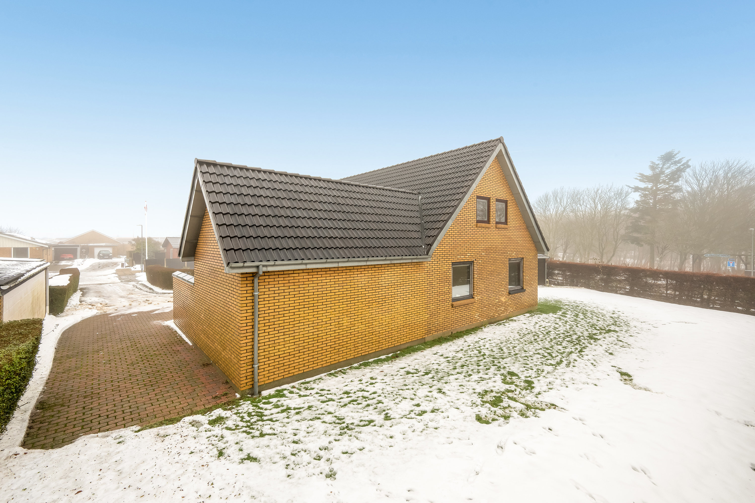 Fremhævet facade billede i fuldskærmstilstand. Billede af Anemonevej 12, 6950 Ringkøbing