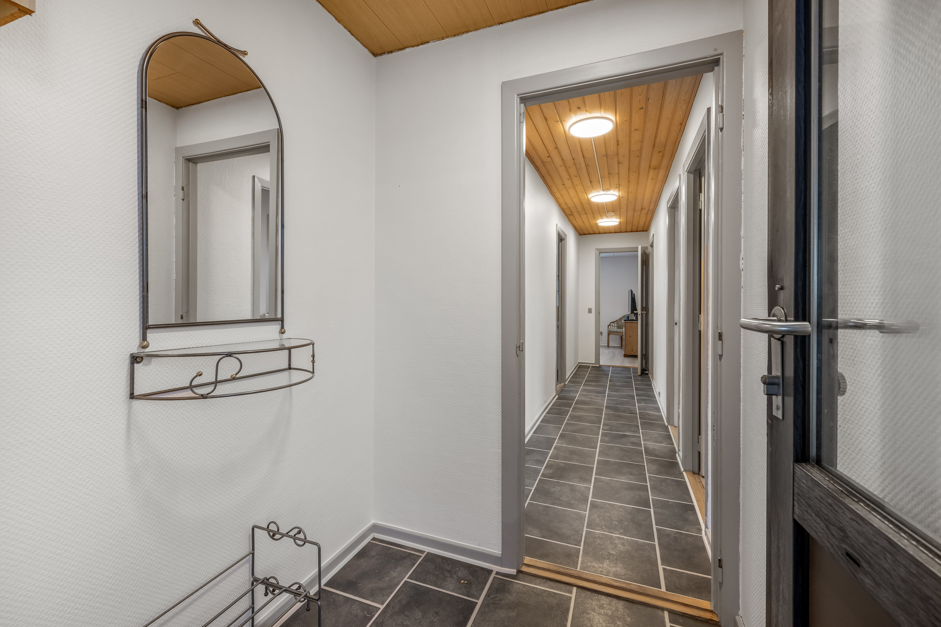 Fremhævet gang billede i fuldskærmstilstand. Billede af Anemonevej 12, 6950 Ringkøbing