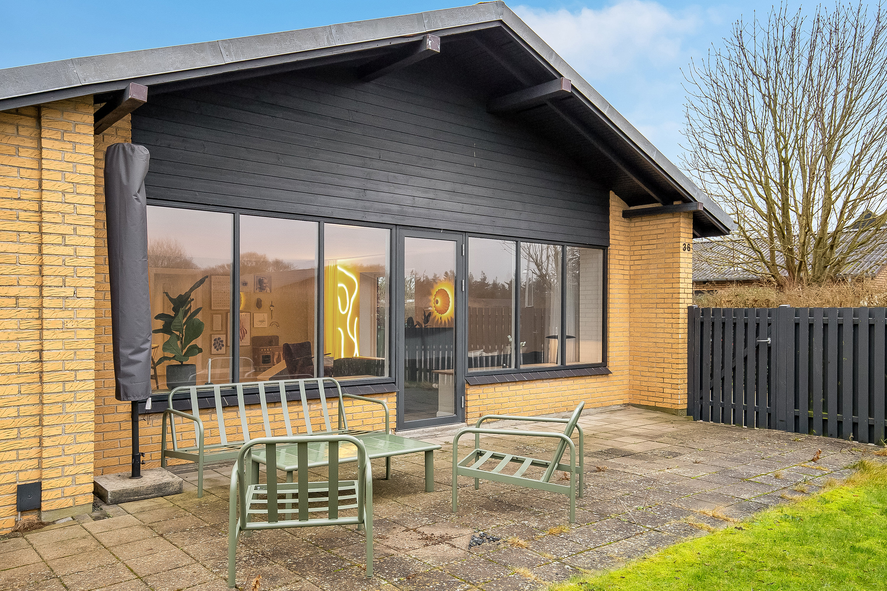 Fremhævet terrasse billede i fuldskærmstilstand. Billede af Violvej 36, Søndermarken, 7100 Vejle