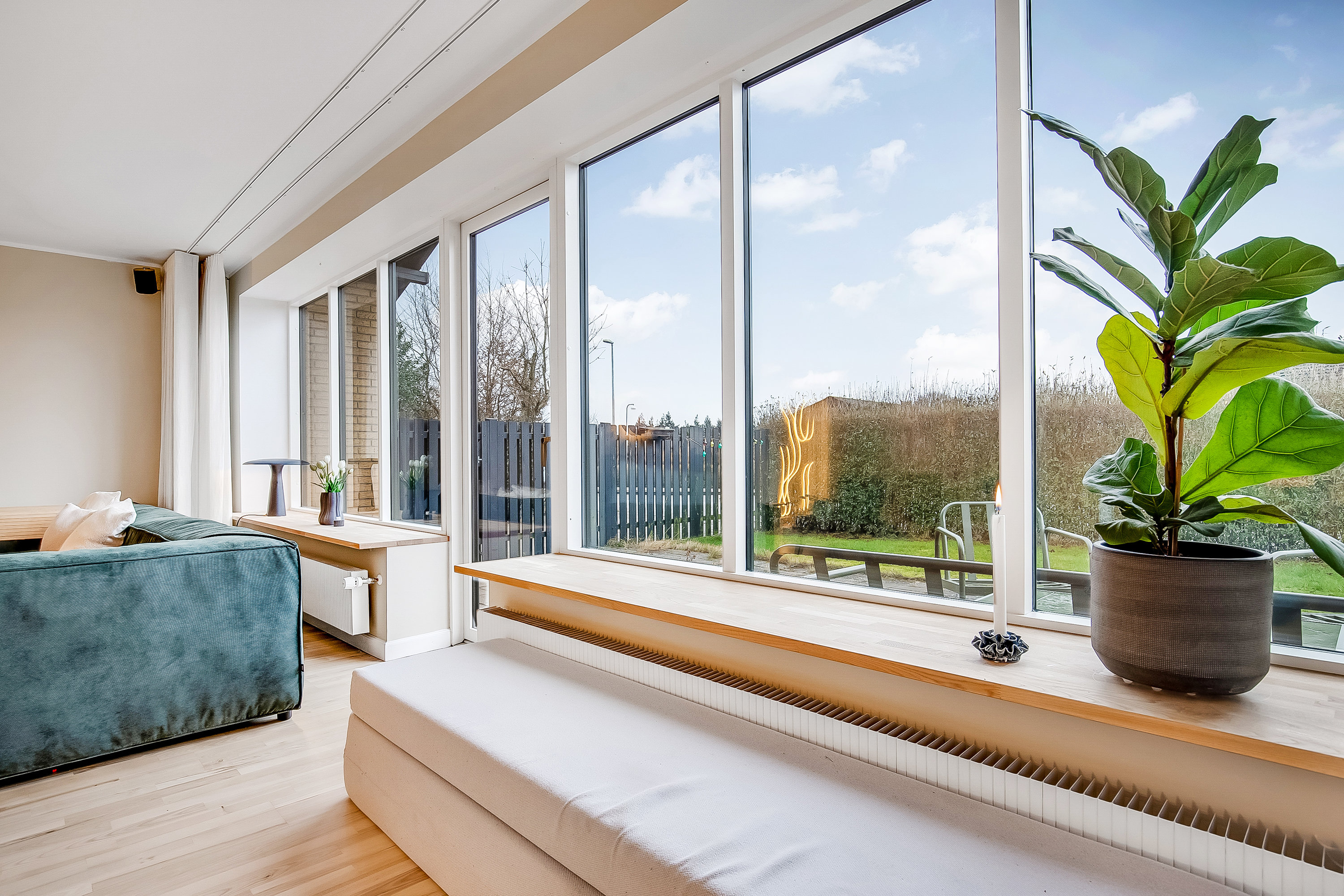 Fremhævet stue billede i fuldskærmstilstand. Billede af Violvej 36, Søndermarken, 7100 Vejle