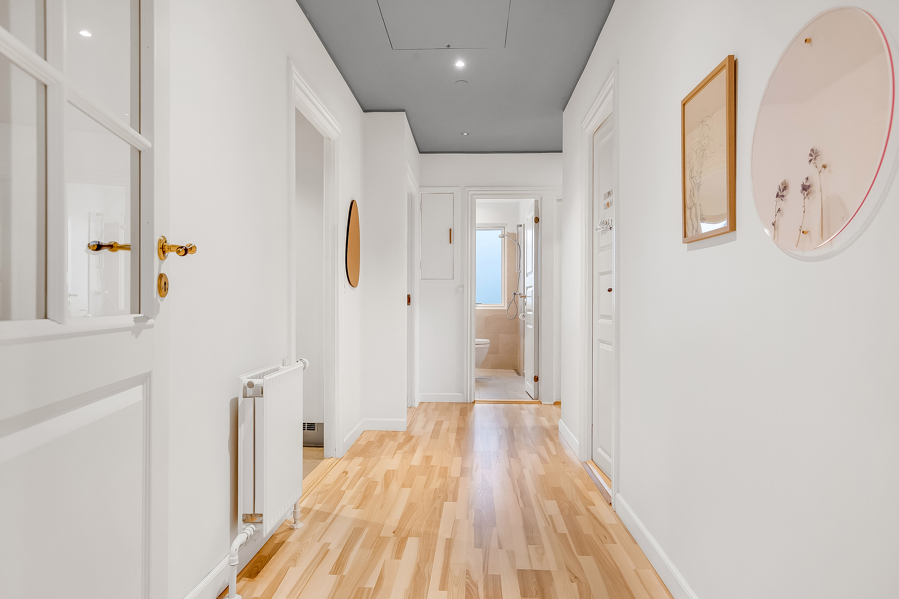 Fremhævet gang billede i fuldskærmstilstand. Billede af Violvej 36, Søndermarken, 7100 Vejle