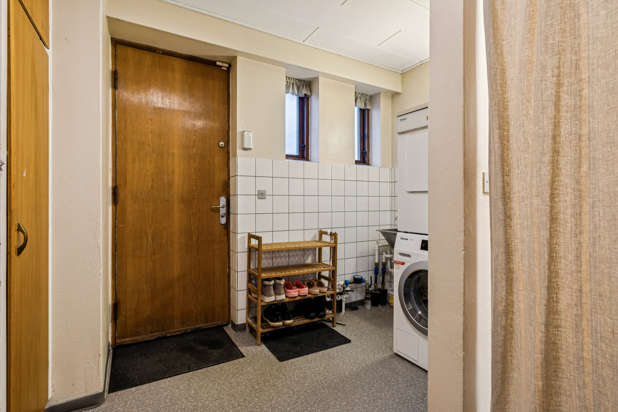 Fremhævet entré billede i fuldskærmstilstand. Billede af Gazellevej 7, 8960 Randers SØ