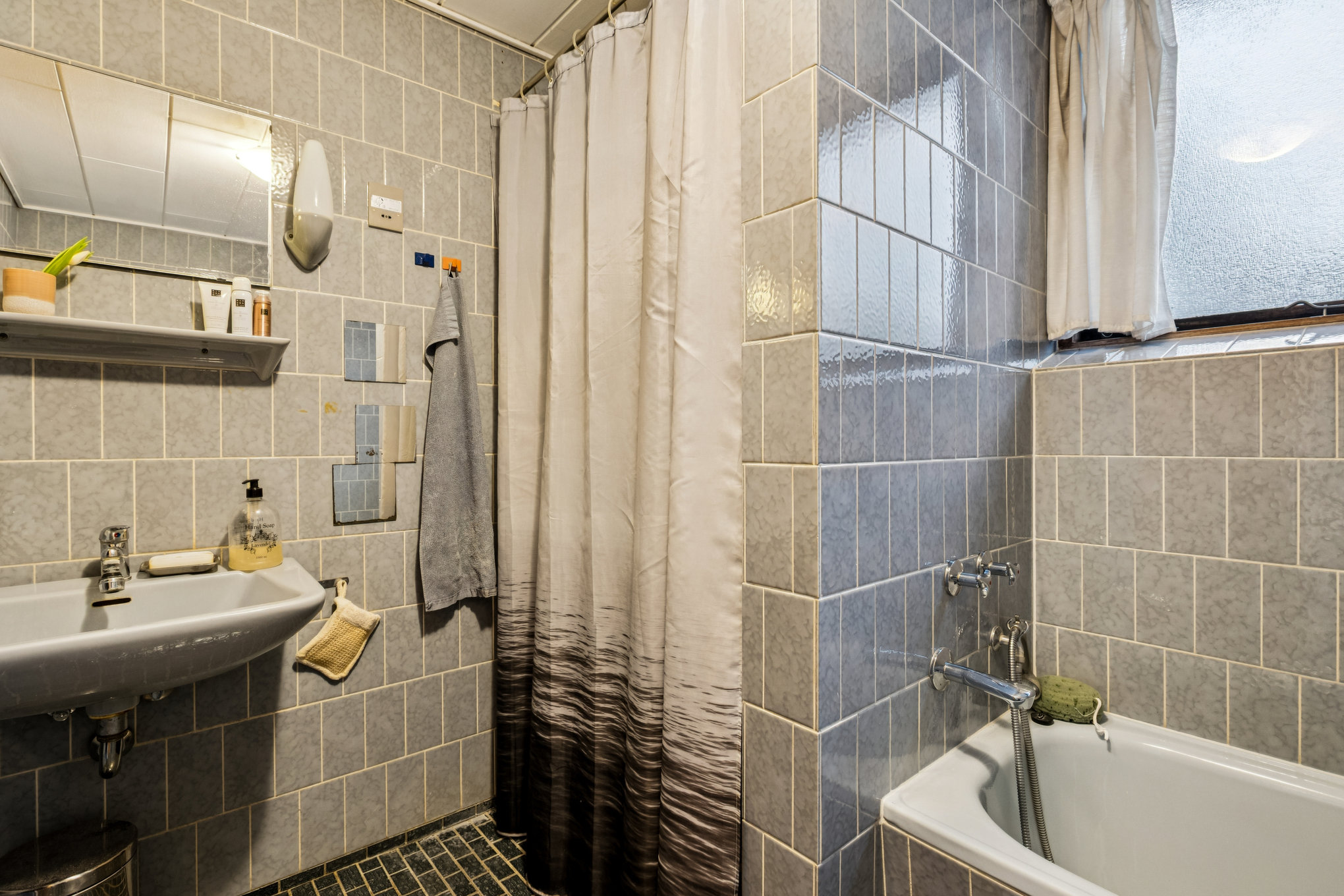 Fremhævet badeværelse billede i fuldskærmstilstand. Billede af Gazellevej 7, 8960 Randers SØ