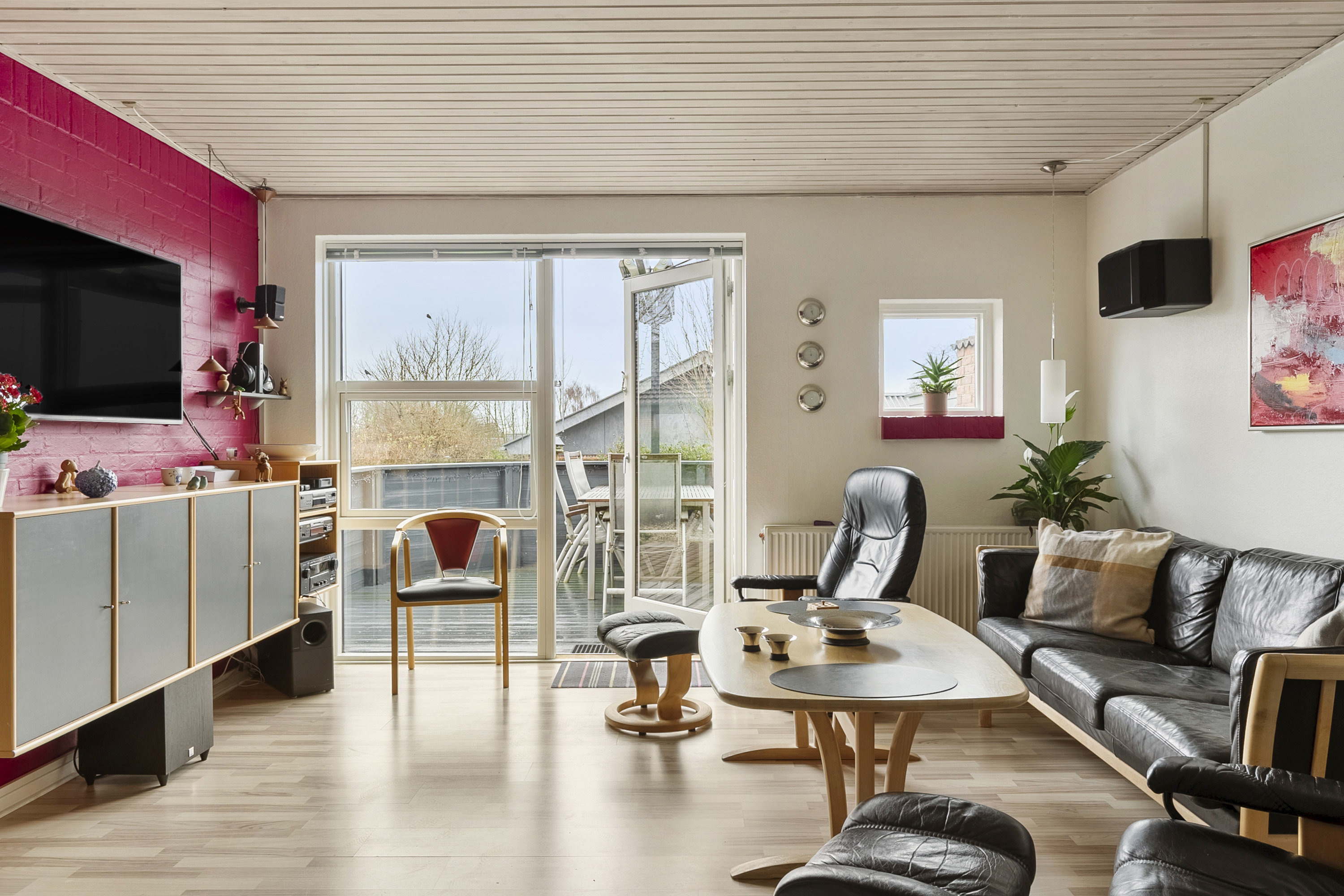 Fremhævet stue billede i fuldskærmstilstand. Billede af Pilegårdsvej 96, Kolt, 8361 Hasselager