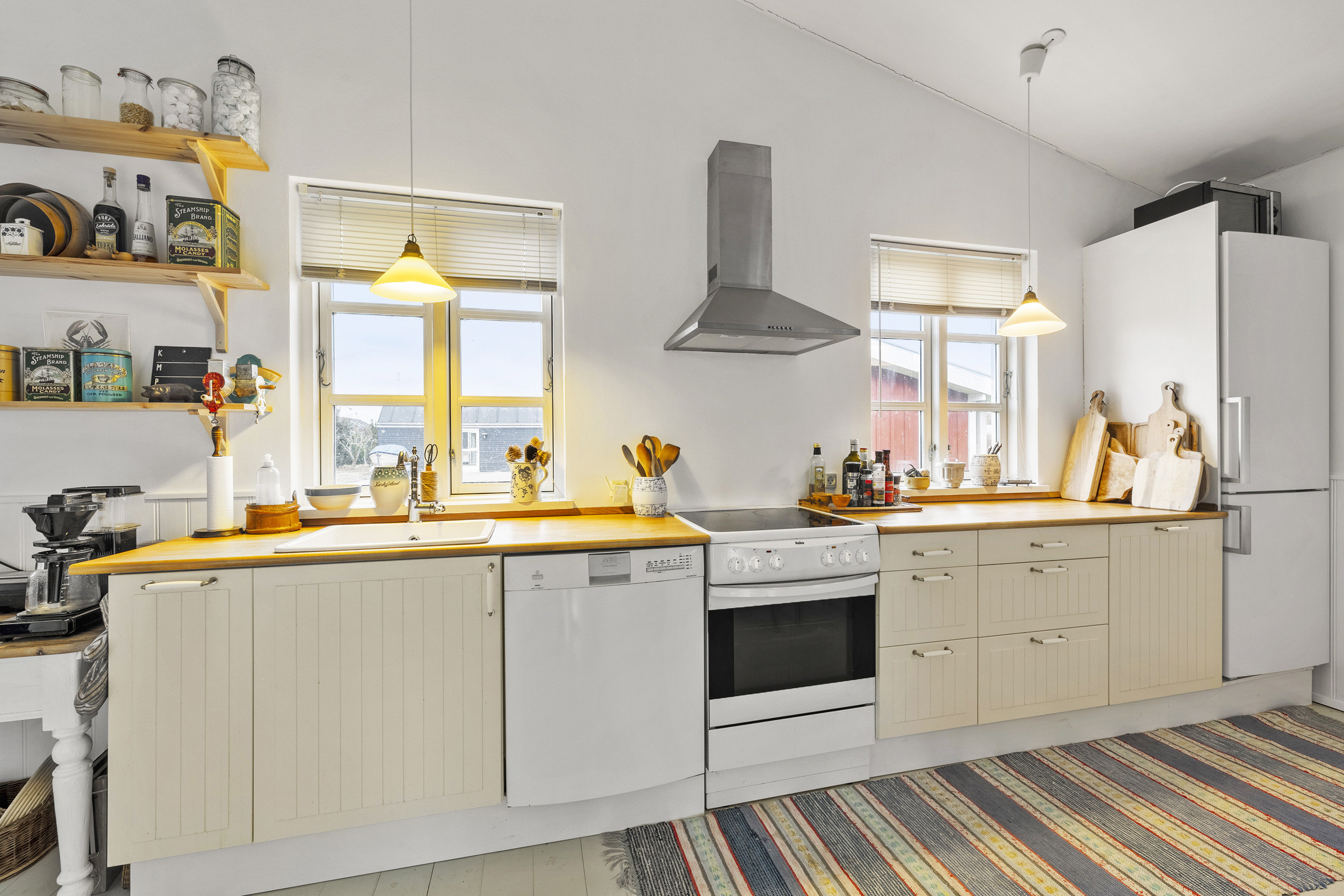 Fremhævet køkken billede i fuldskærmstilstand. Billede af Gøgemarken 6, Frølunde Fed, 4220 Korsør