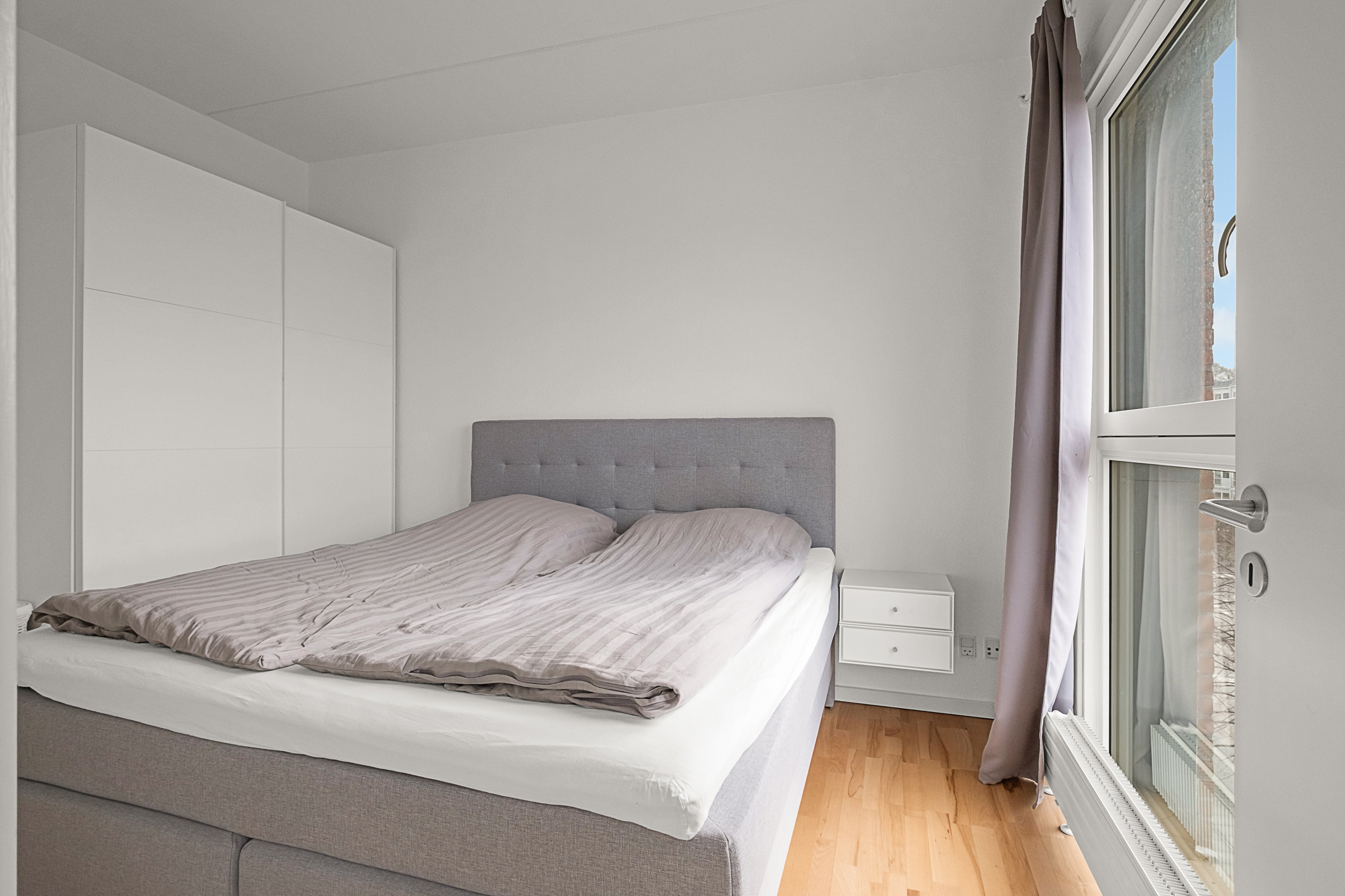 Fremhævet soveværelse billede i fuldskærmstilstand. Billede af Frederiks Allé 28, 3. e., 8000 Aarhus C