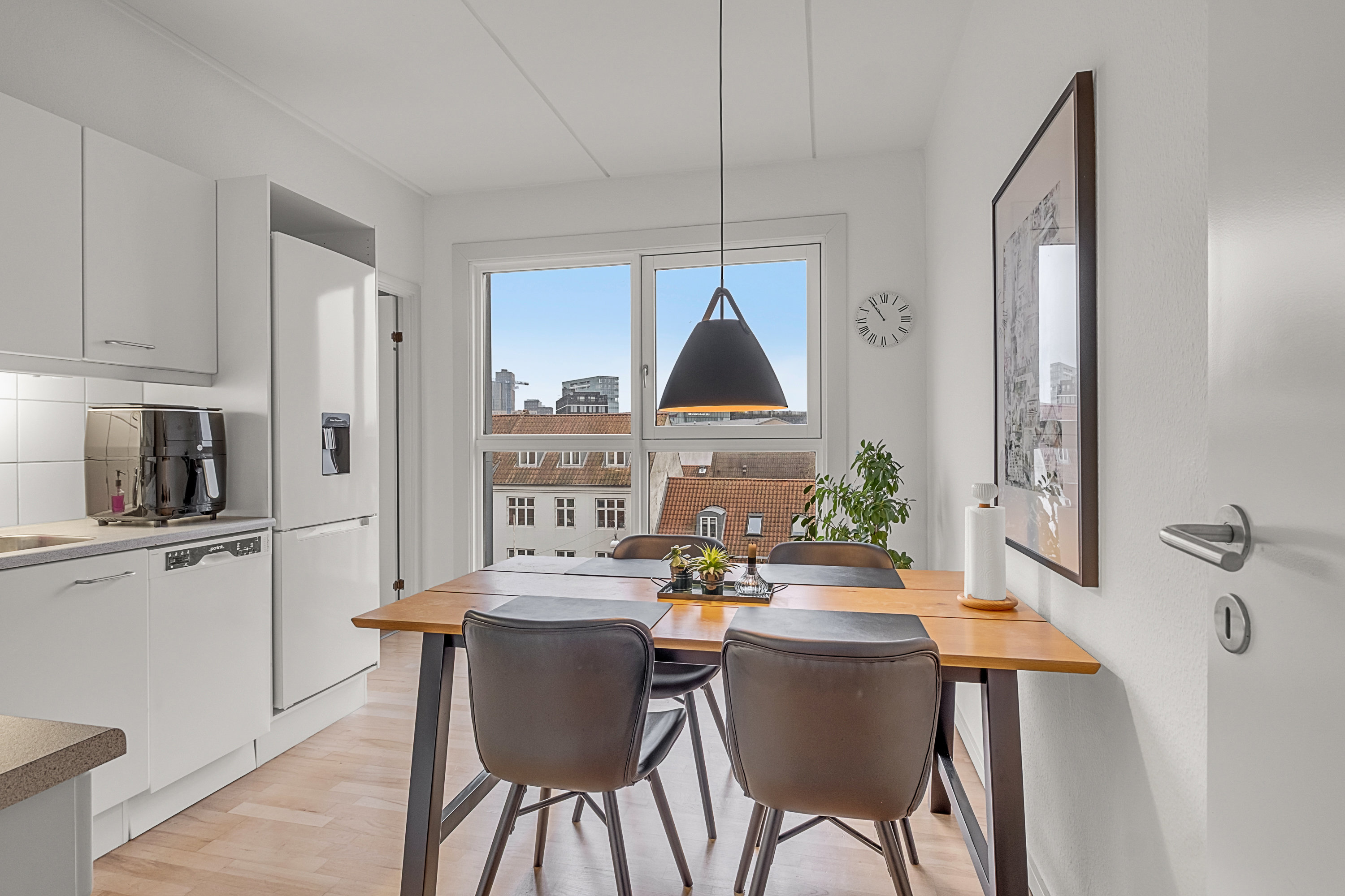 Miniaturebillede 2: køkken. Billede af Frederiks Allé 28, 3. e., 8000 Aarhus C