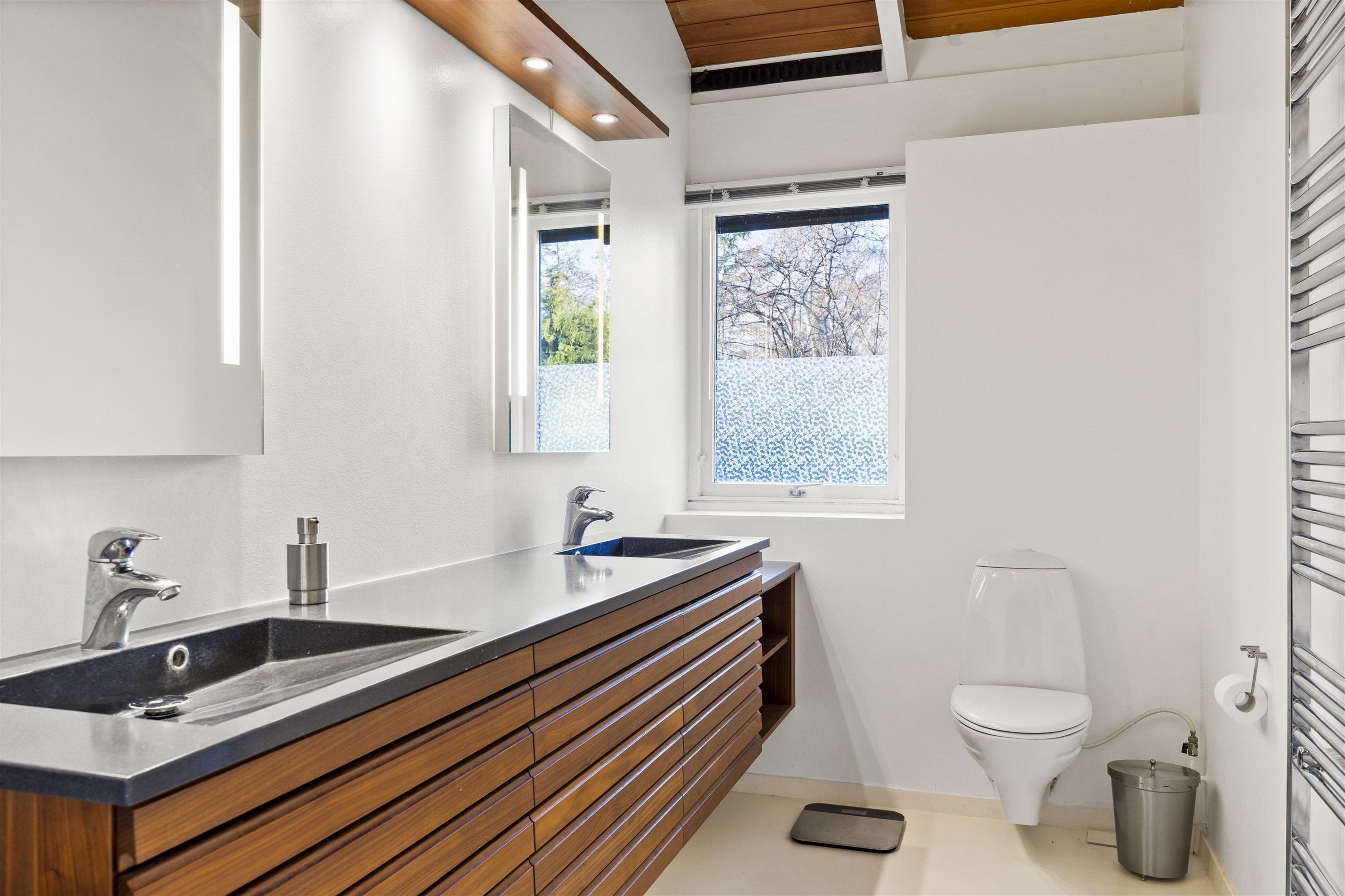 Fremhævet andet billede i fuldskærmstilstand. Billede af Parkovsvej 57B, 2820 Gentofte