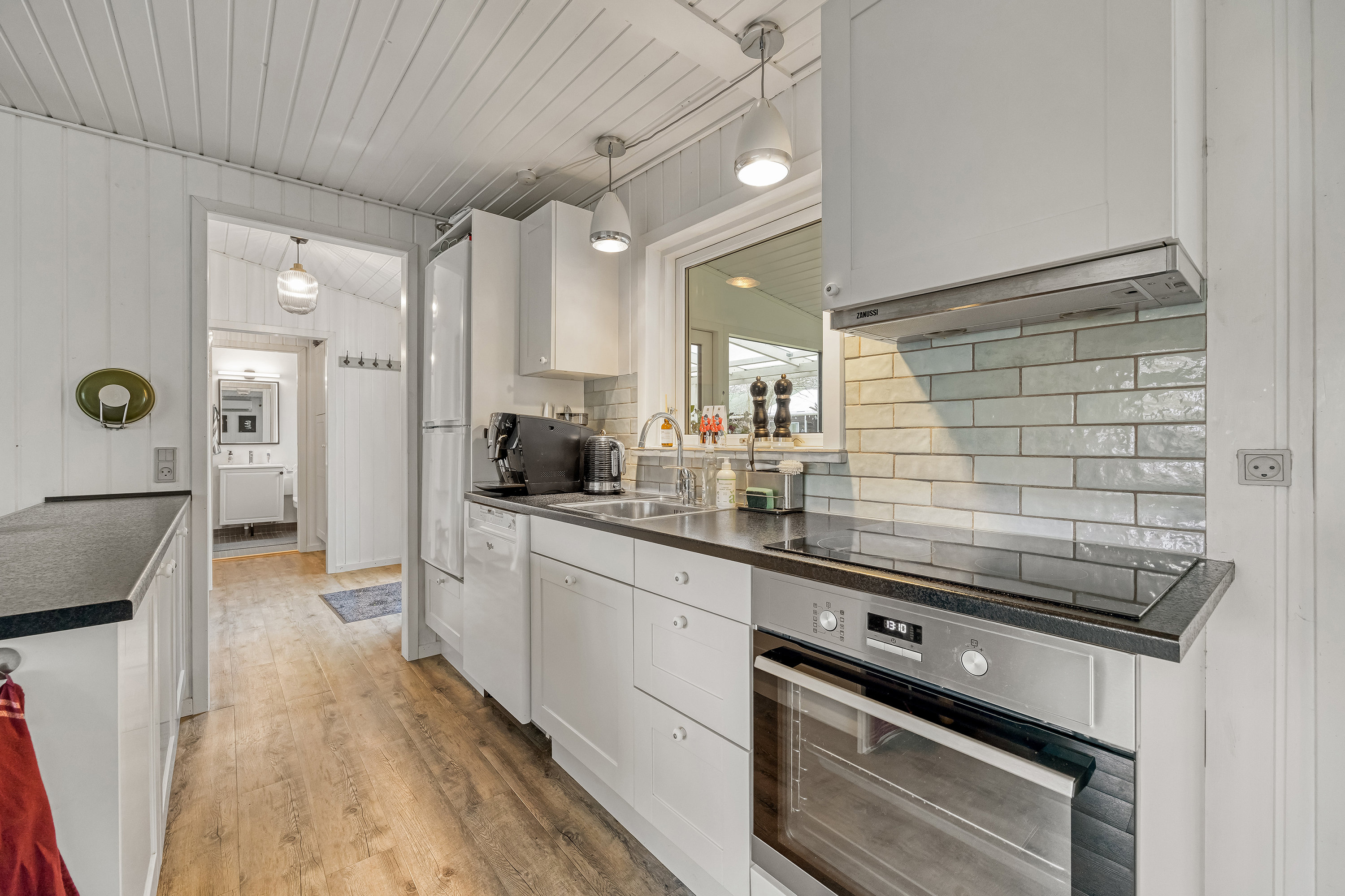 Fremhævet køkken billede i fuldskærmstilstand. Billede af Mæremosevej 6, Kulhuse, 3630 Jægerspris