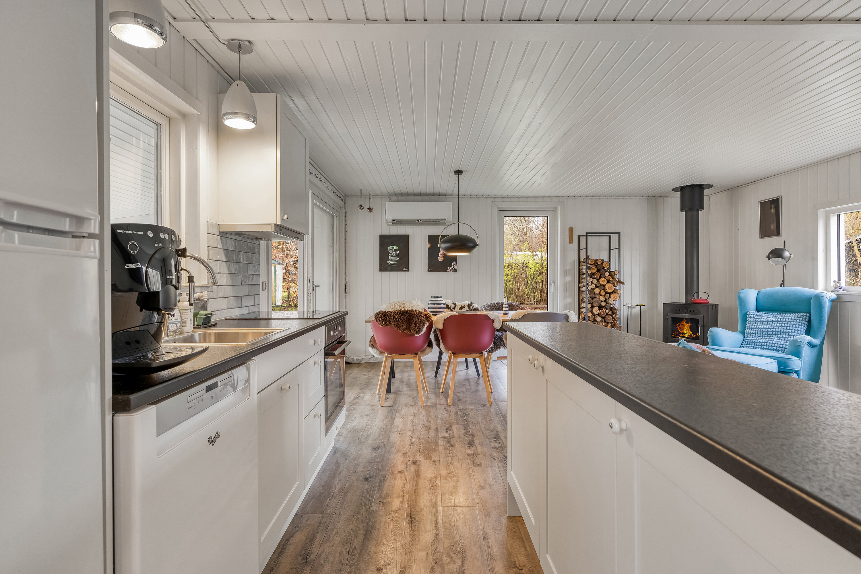 Fremhævet køkken billede i fuldskærmstilstand. Billede af Mæremosevej 6, Kulhuse, 3630 Jægerspris