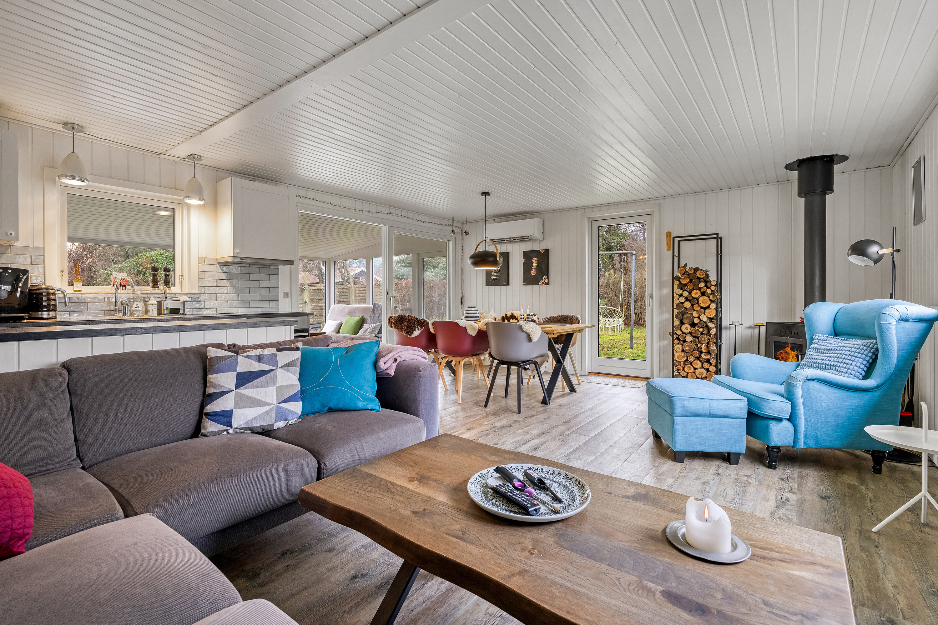 Fremhævet stue billede i fuldskærmstilstand. Billede af Mæremosevej 6, Kulhuse, 3630 Jægerspris