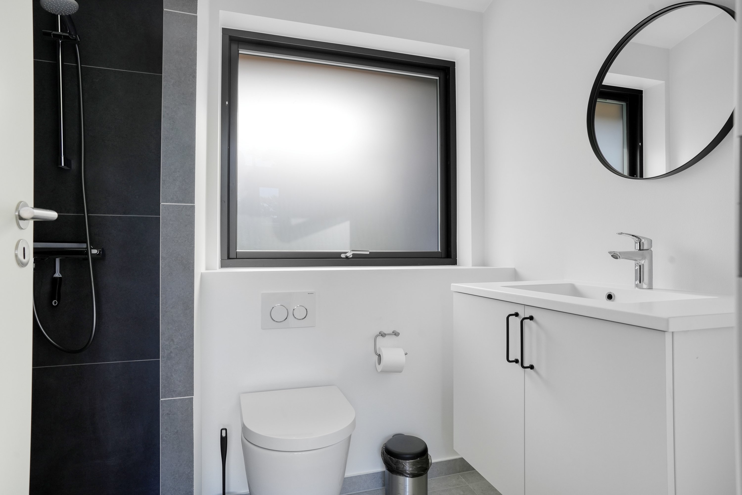 Fremhævet badeværelse billede i fuldskærmstilstand. Billede af Feriebyen 20, 3250 Gilleleje