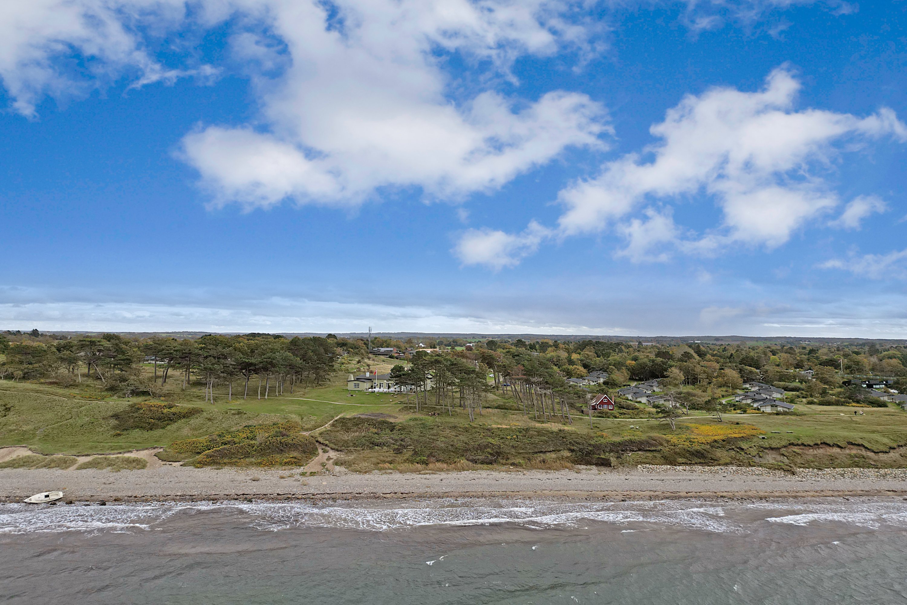 Fremhævet luftfoto billede i fuldskærmstilstand. Billede af Feriebyen 20, 3250 Gilleleje