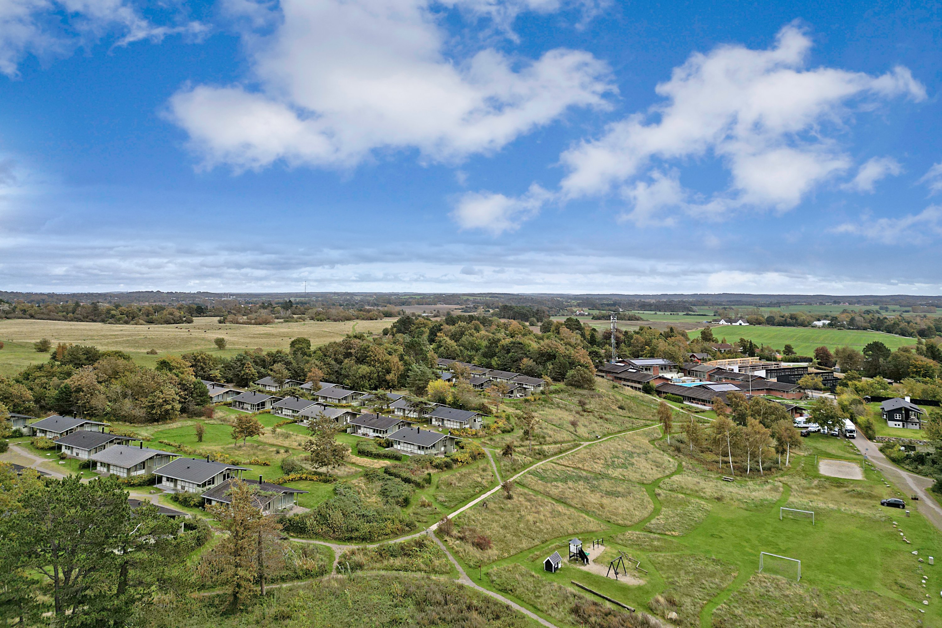 Fremhævet luftfoto billede i fuldskærmstilstand. Billede af Feriebyen 20, 3250 Gilleleje