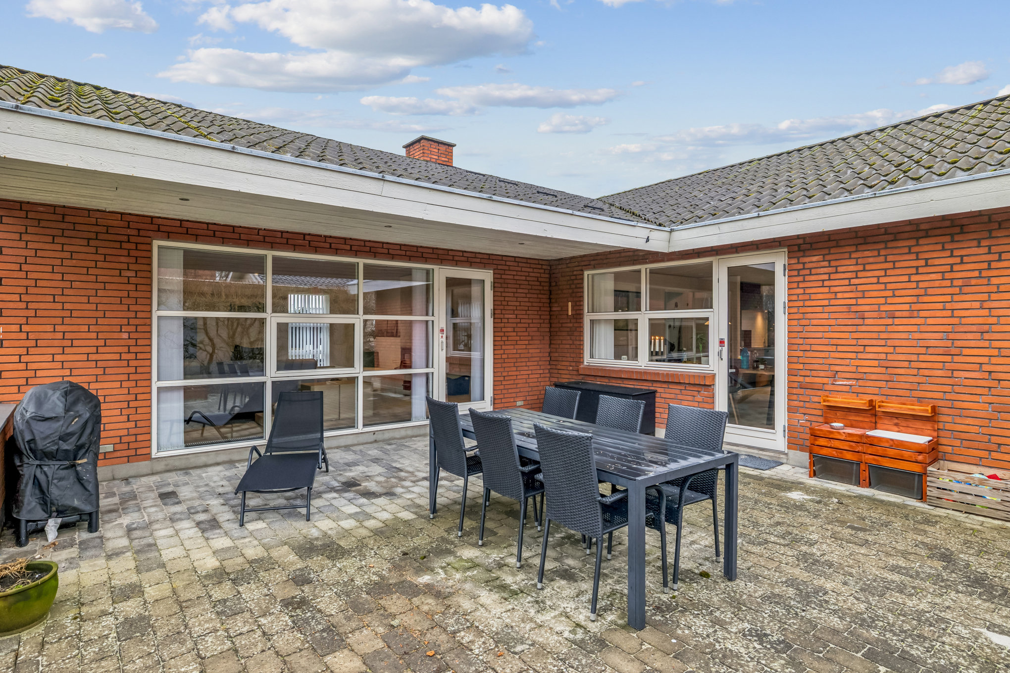 Fremhævet terrasse billede i fuldskærmstilstand. Billede af Godthåbsvej 14, 8960 Randers SØ