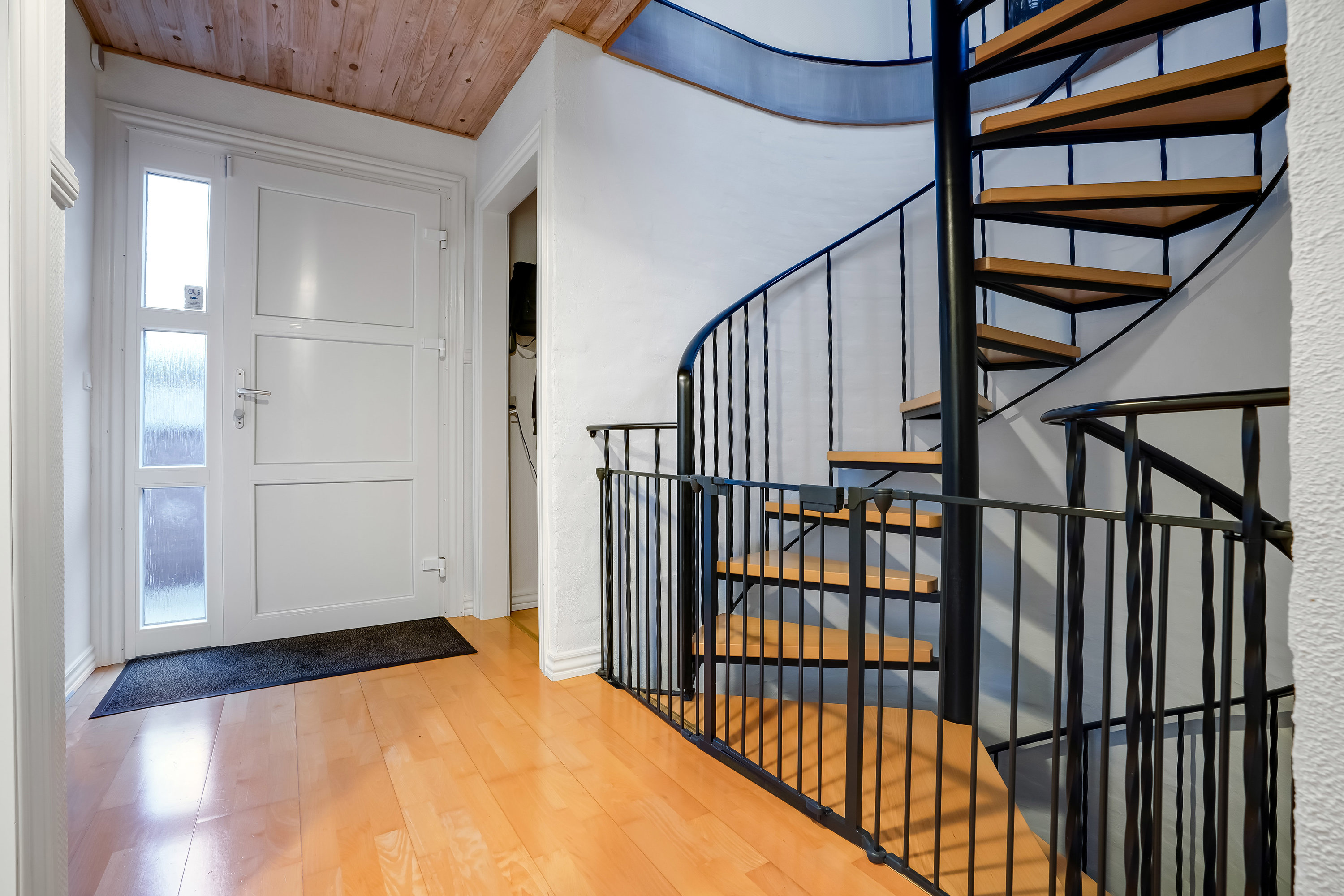 Fremhævet entré billede i fuldskærmstilstand. Billede af Strandvejen 15, 6840 Oksbøl