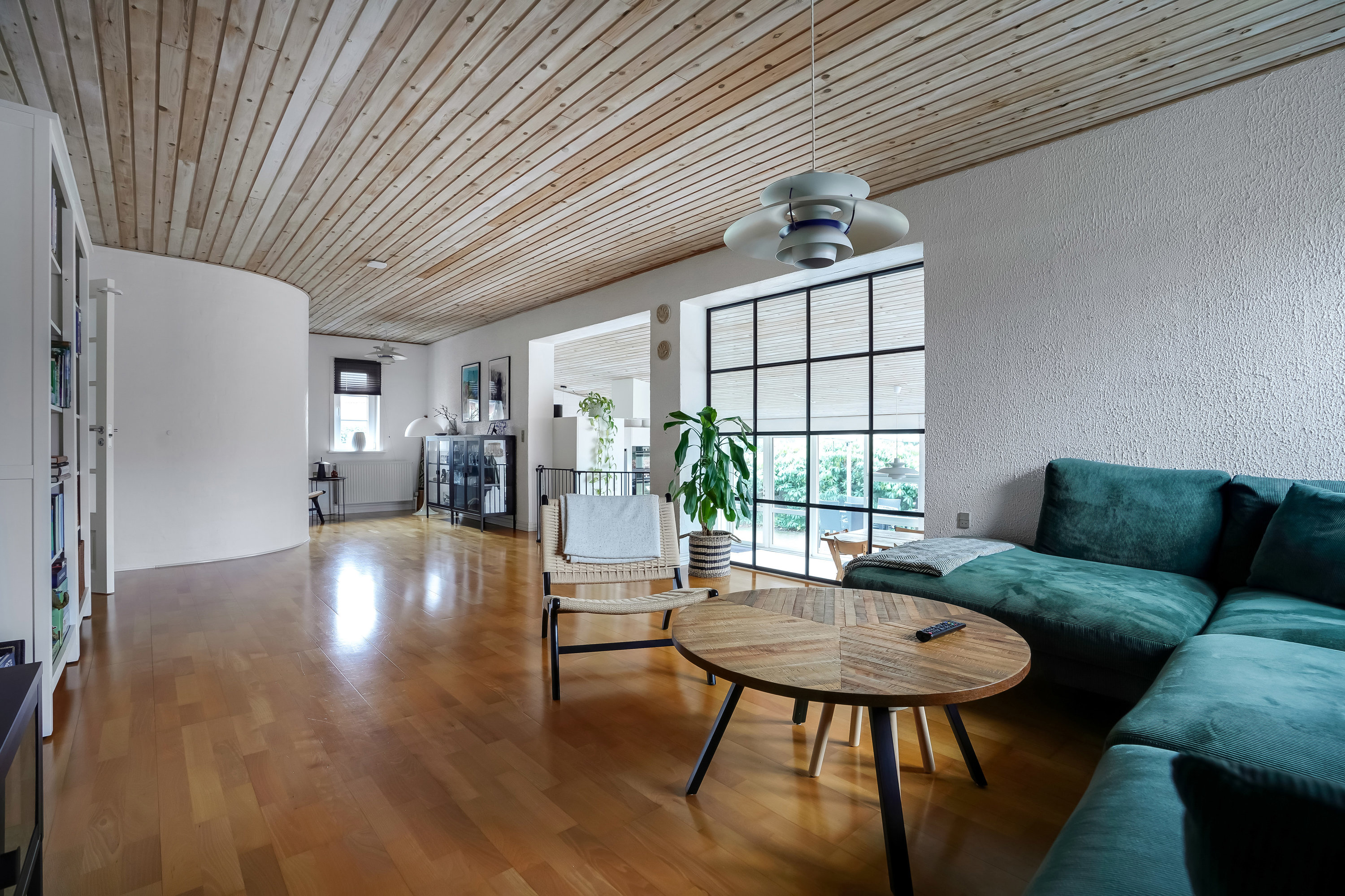 Fremhævet stue billede i fuldskærmstilstand. Billede af Strandvejen 15, 6840 Oksbøl