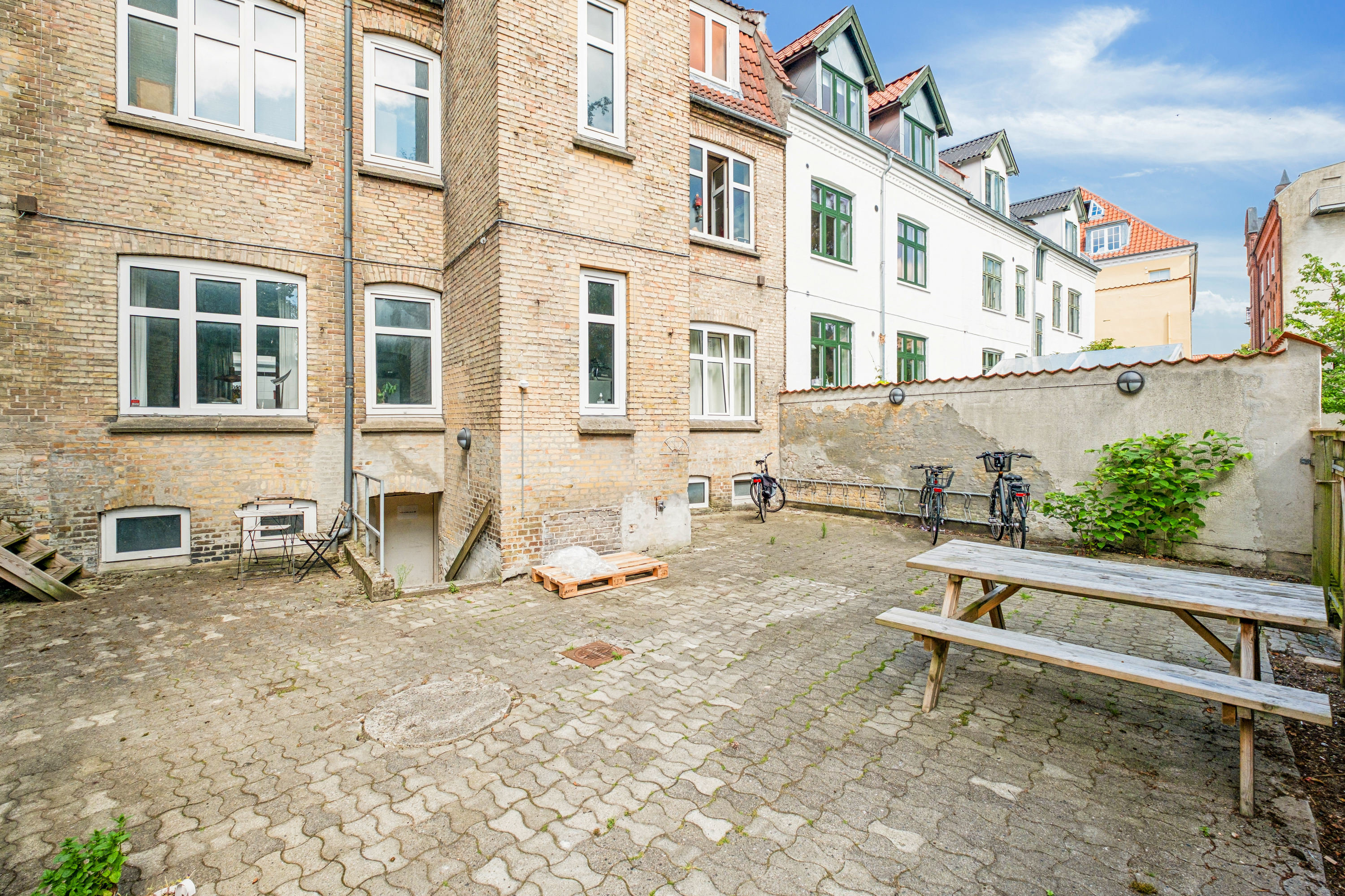 Fremhævet baggård billede i fuldskærmstilstand. Billede af Østergravensgade 9, 2. th., 9000 Aalborg