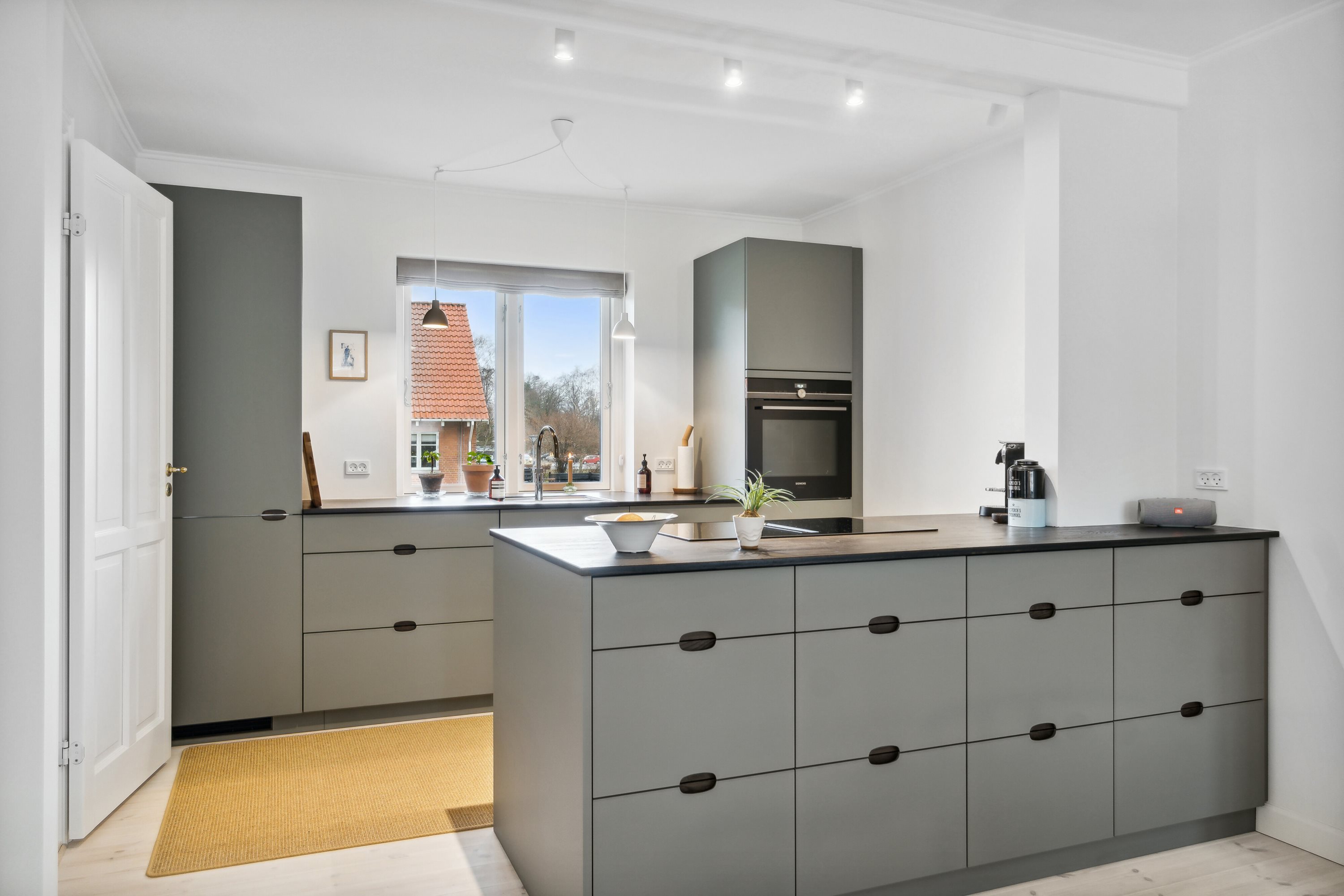 Fremhævet køkken billede i fuldskærmstilstand. Billede af Dr Egedesvej 1, 4500 Nykøbing Sj